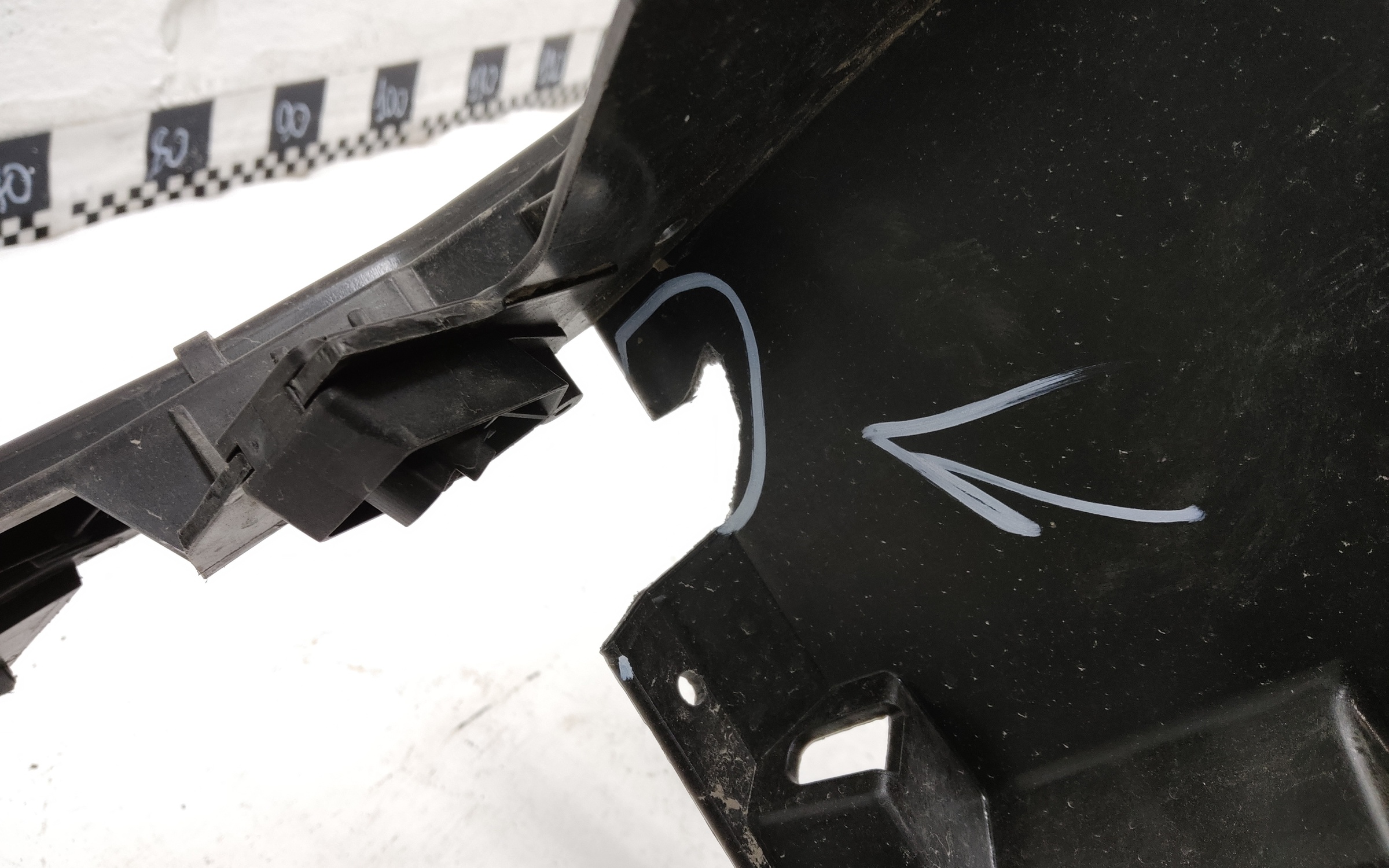 Панель передняя Volvo V40 2