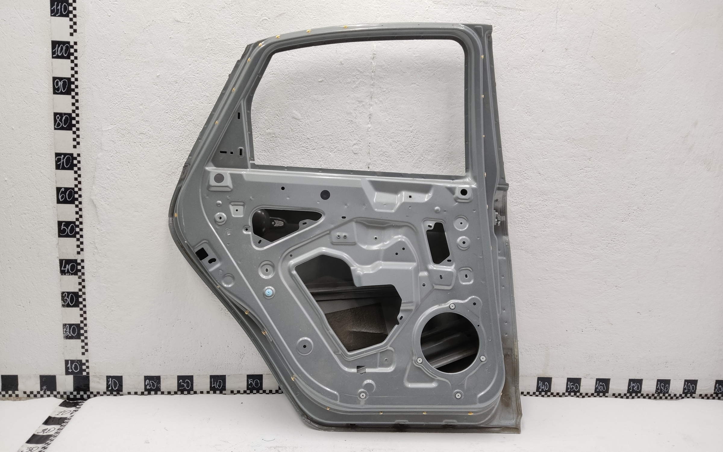 Дверь задняя левая Kaiyi E5