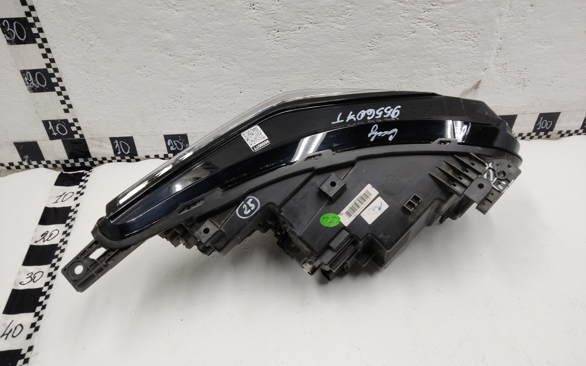 Фара передняя левая Geely Coolray Restail LED