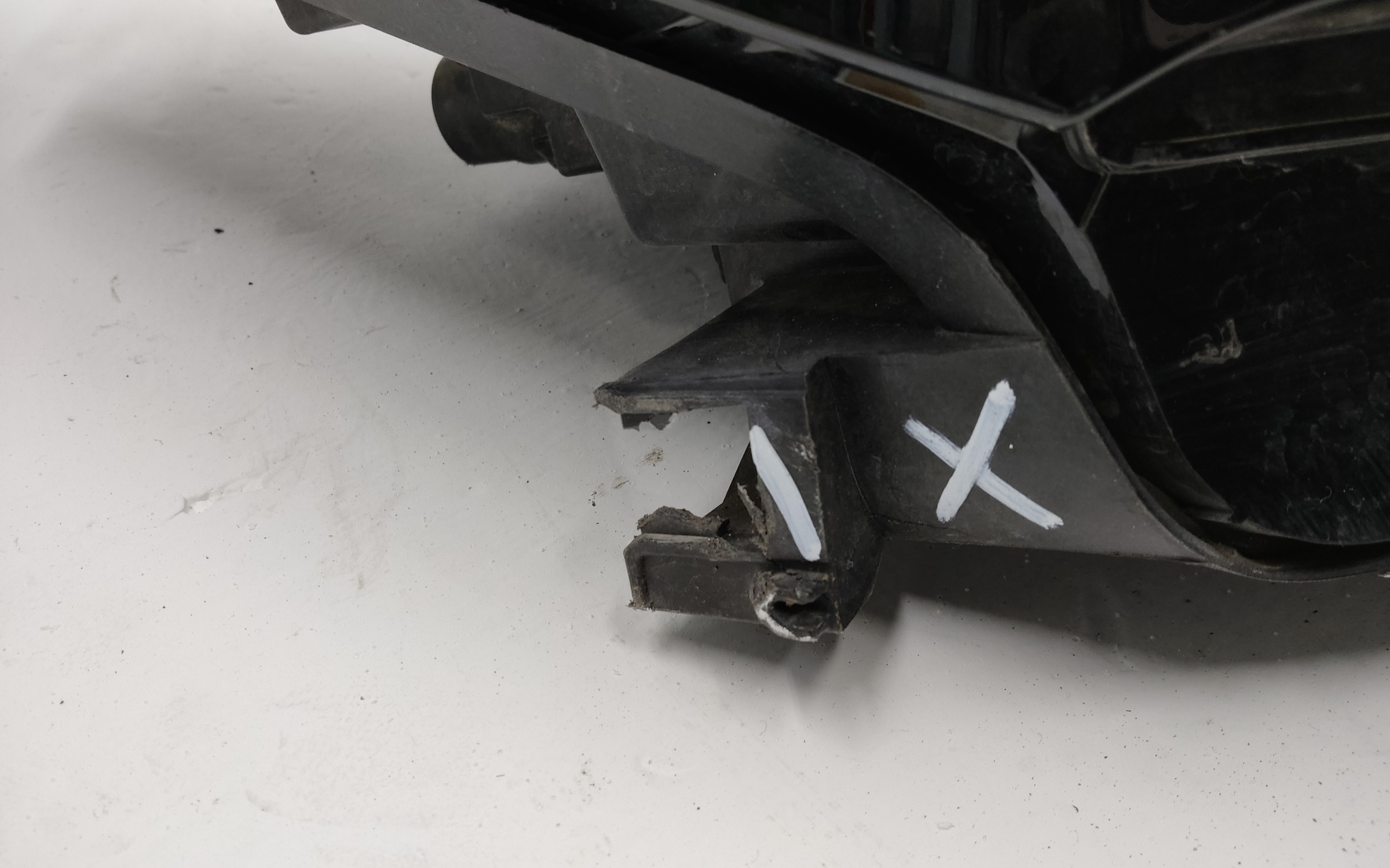 Фара передняя правая Chery Tiggo 7 Pro LED