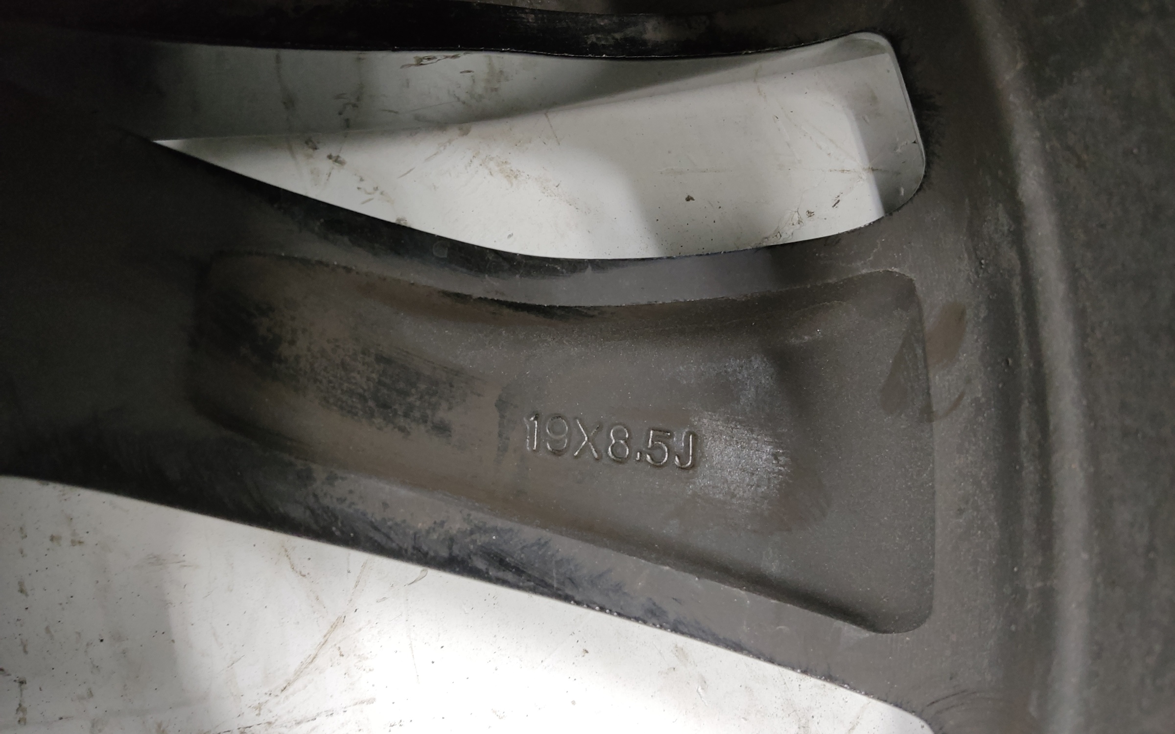 Диск колеса литой Tank 500 R19 чёрный