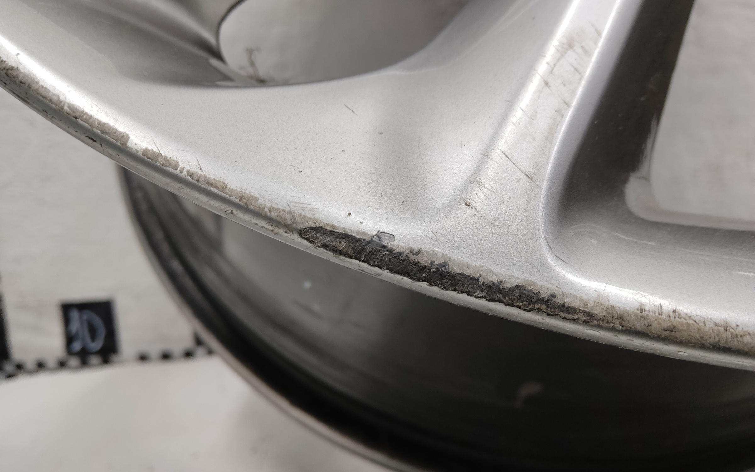 Диск колеса литой Genesis G70 Restail R18