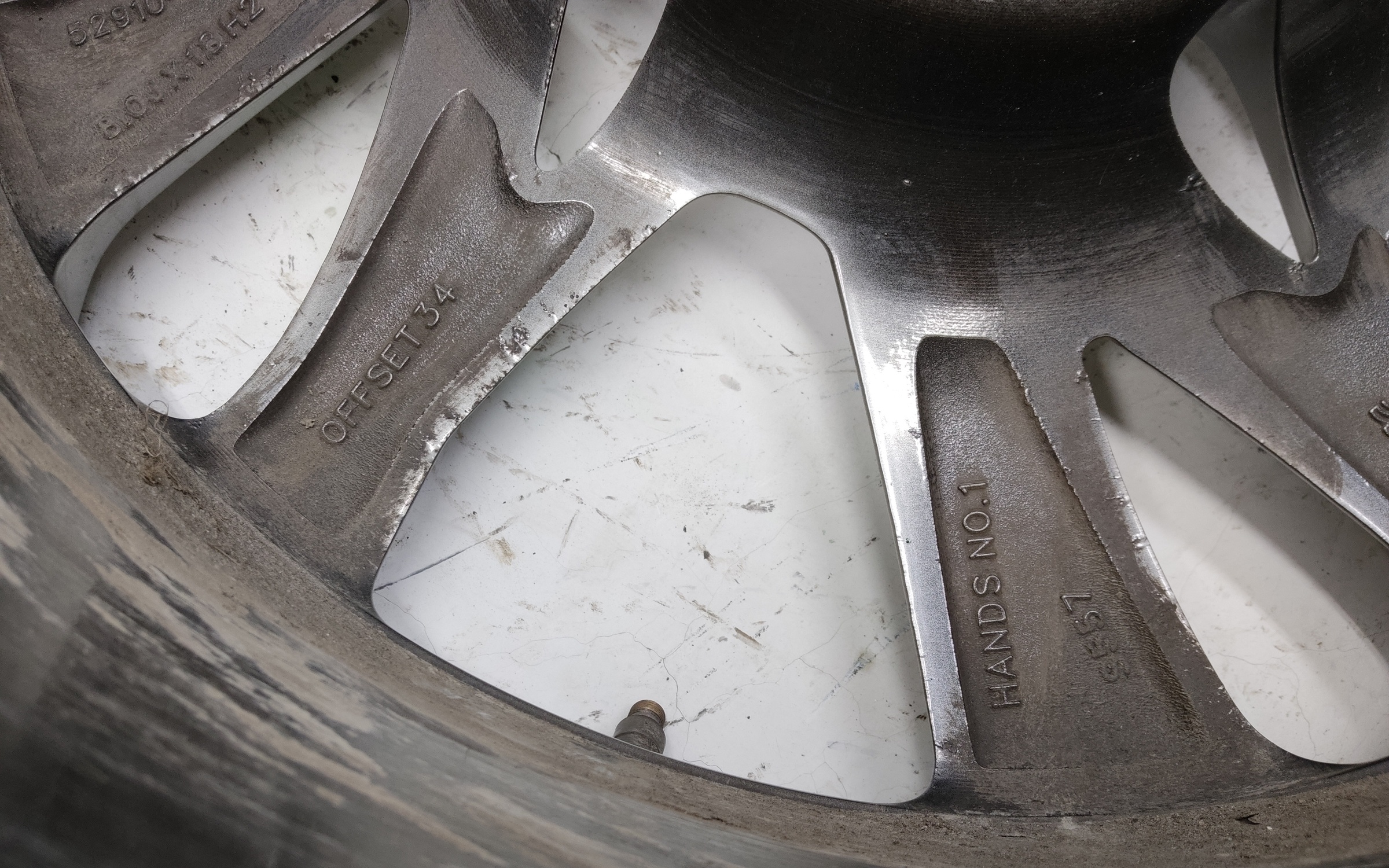 Диск колеса литой Genesis G70 Restail R18