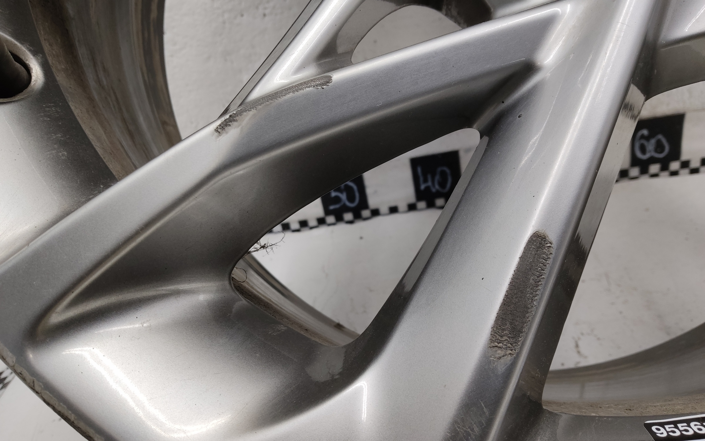 Диск колеса литой Genesis G70 Restail R18