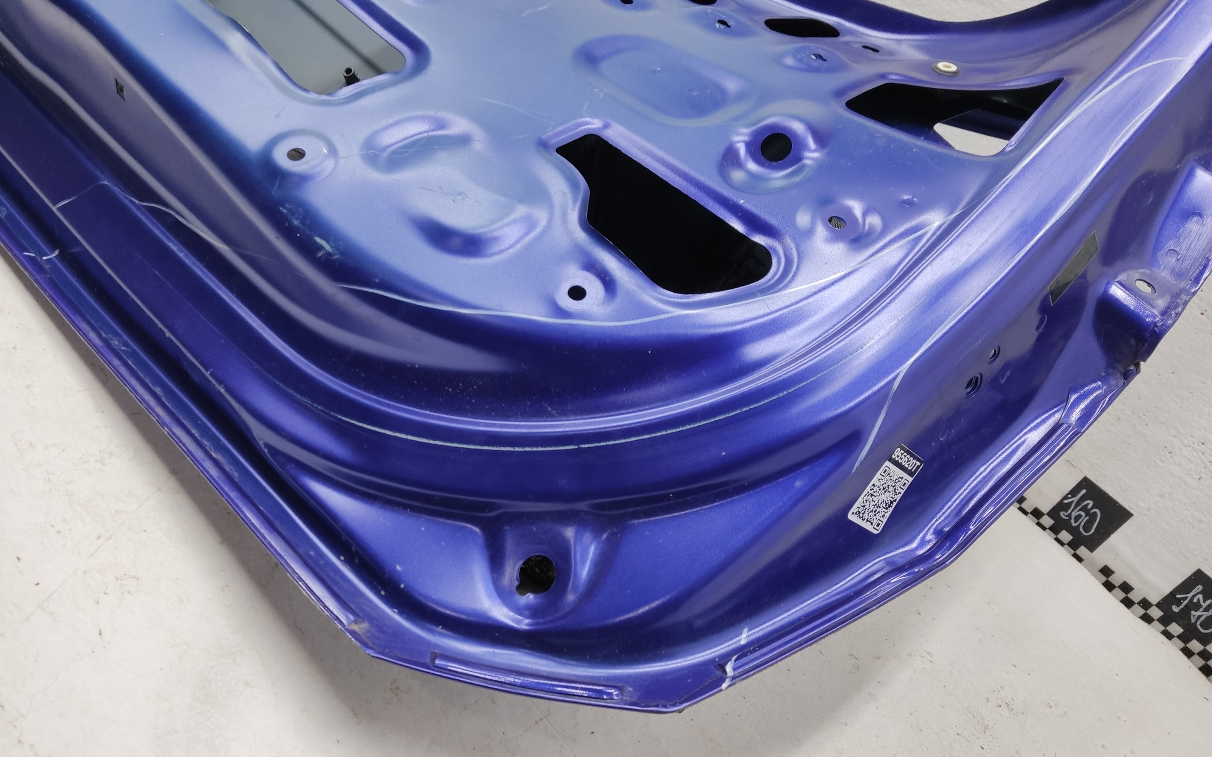 Крышка багажника FAW Bestune T77