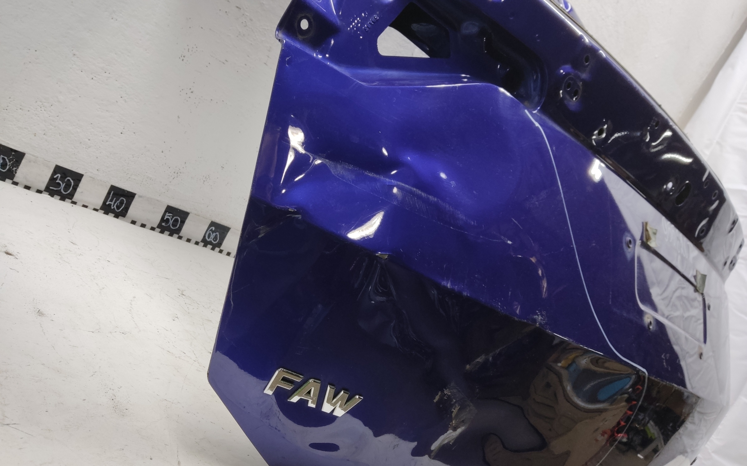 Крышка багажника FAW Bestune T77