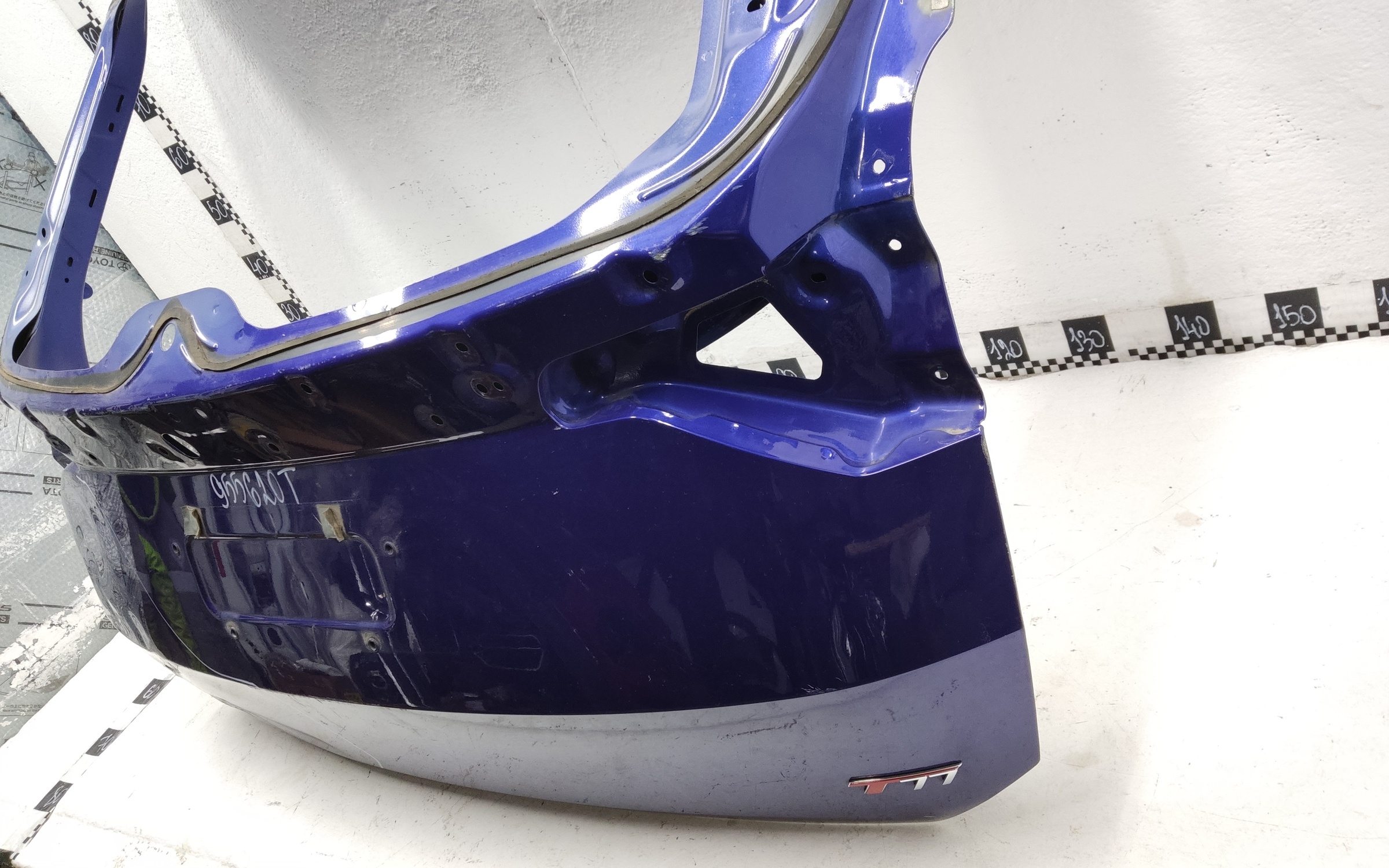 Крышка багажника FAW Bestune T77