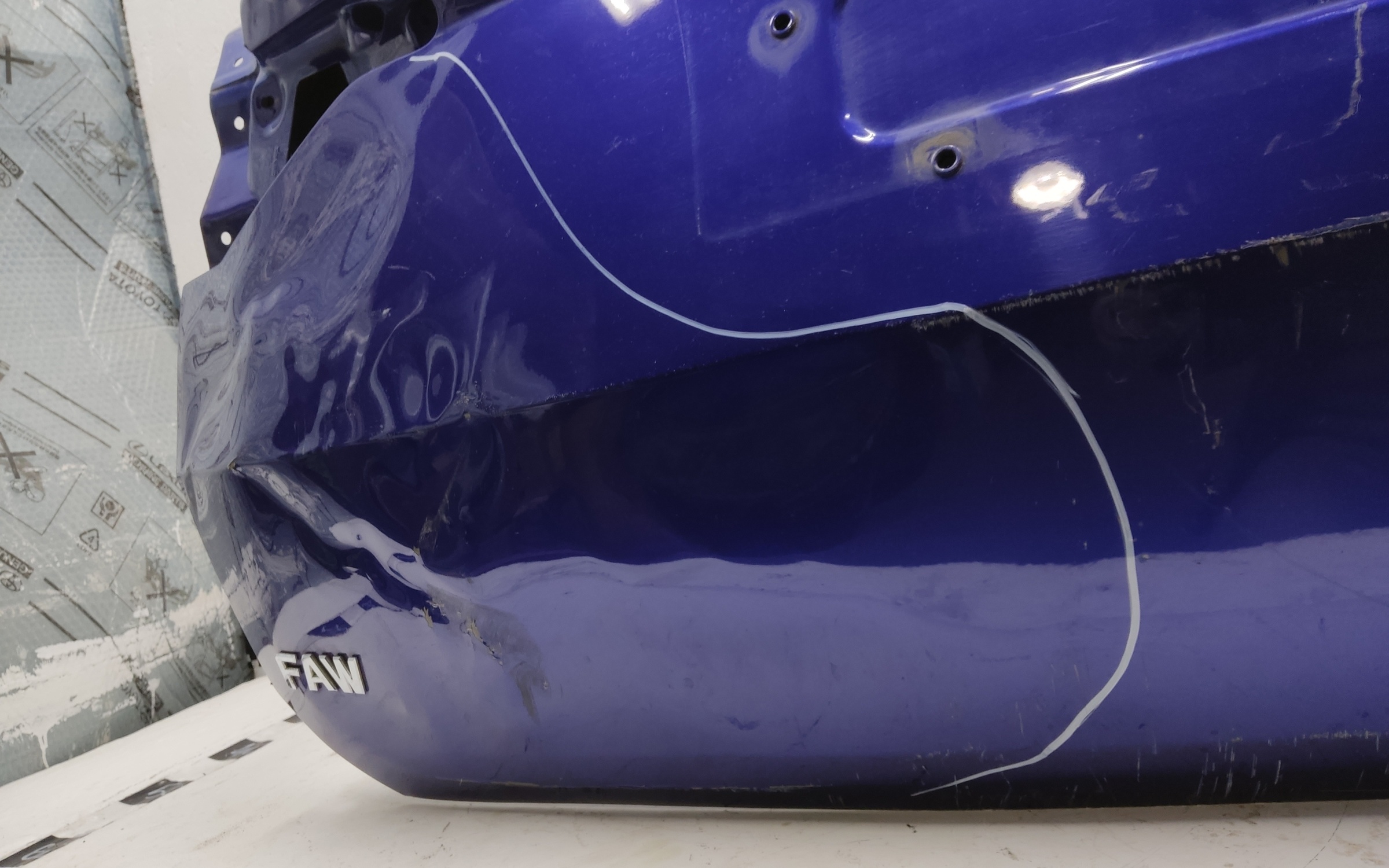 Крышка багажника FAW Bestune T77