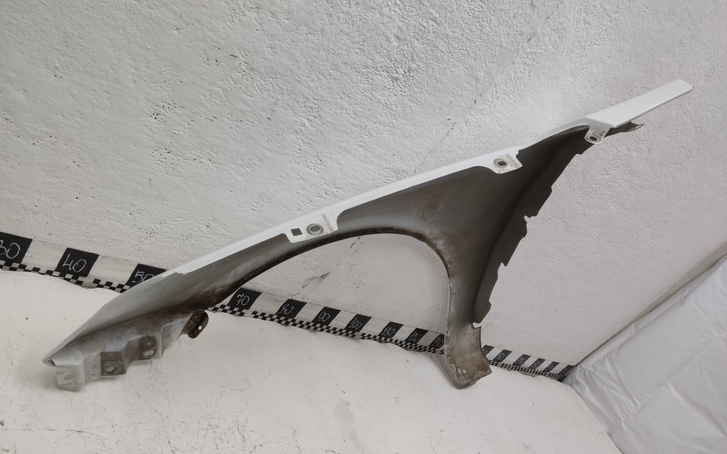 Крыло переднее правое Lada Vesta