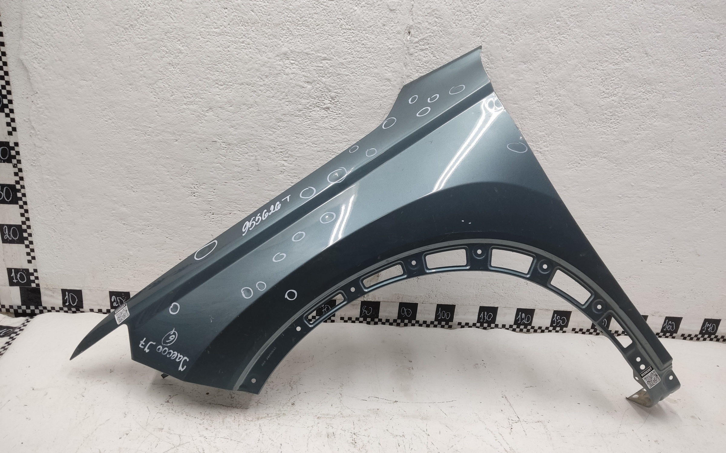 Крыло переднее левое Jaecoo J7