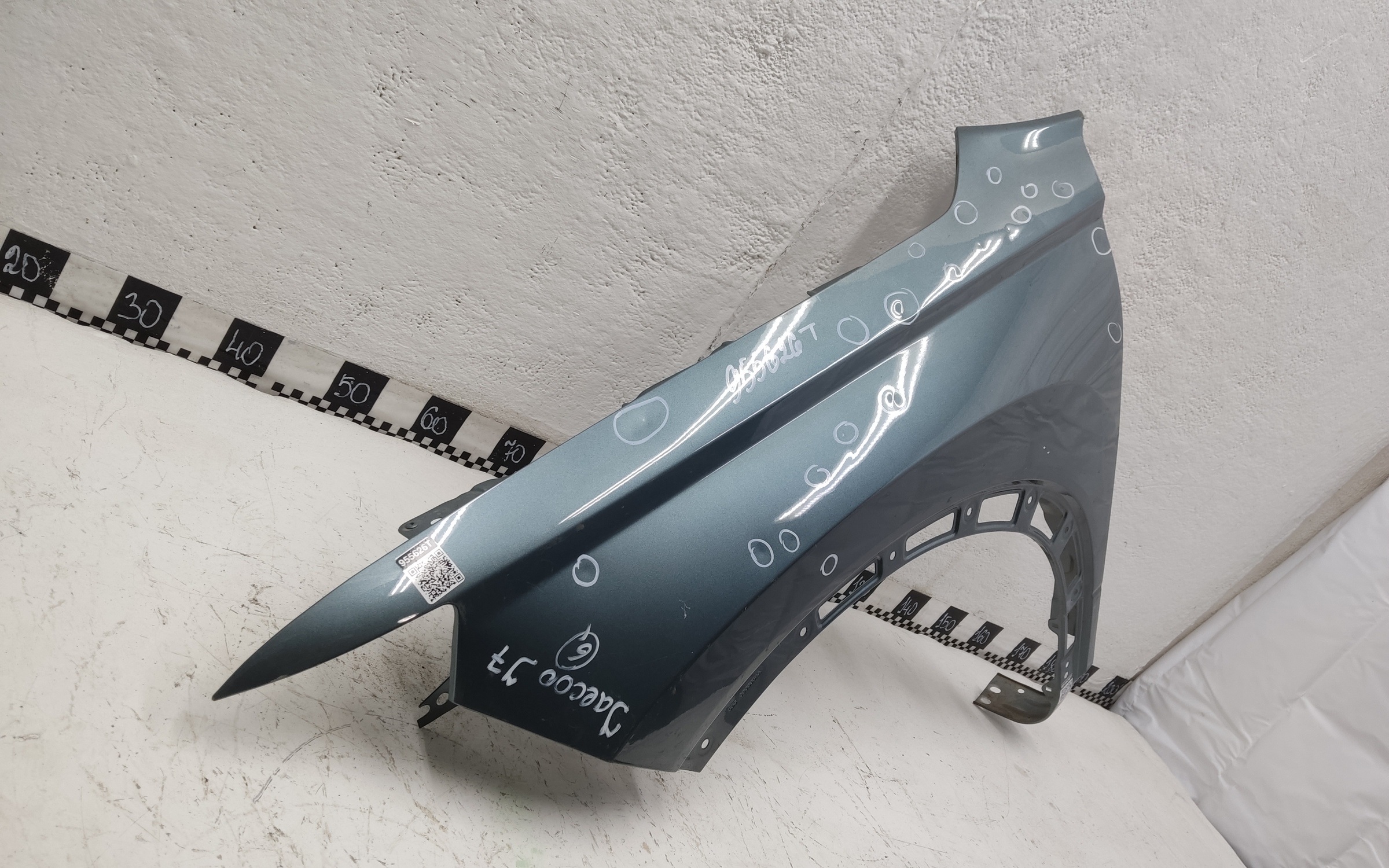 Крыло переднее левое Jaecoo J7