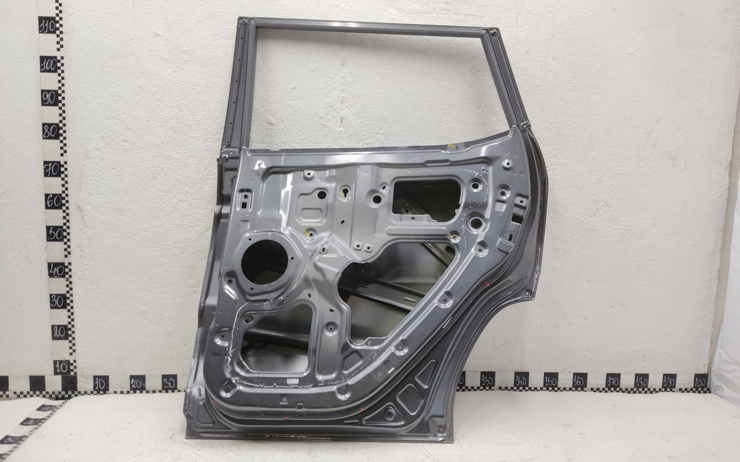 Дверь задняя правая Москвич 3