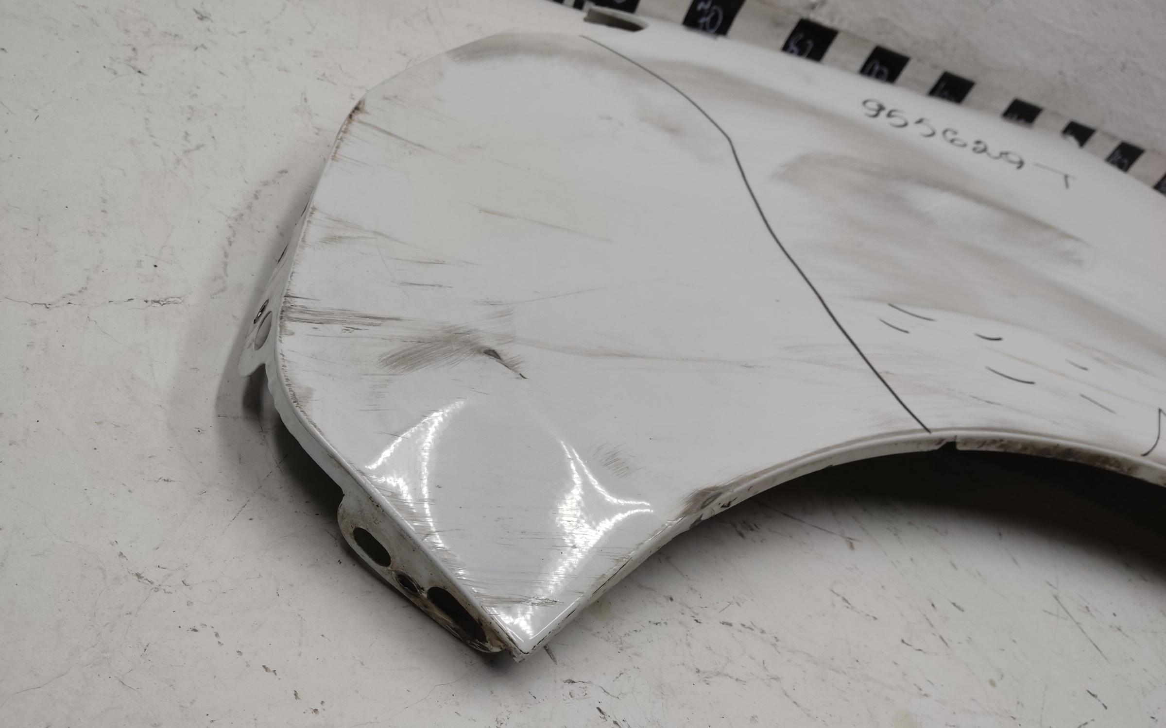 Крыло переднее левое Peugeot Traveller