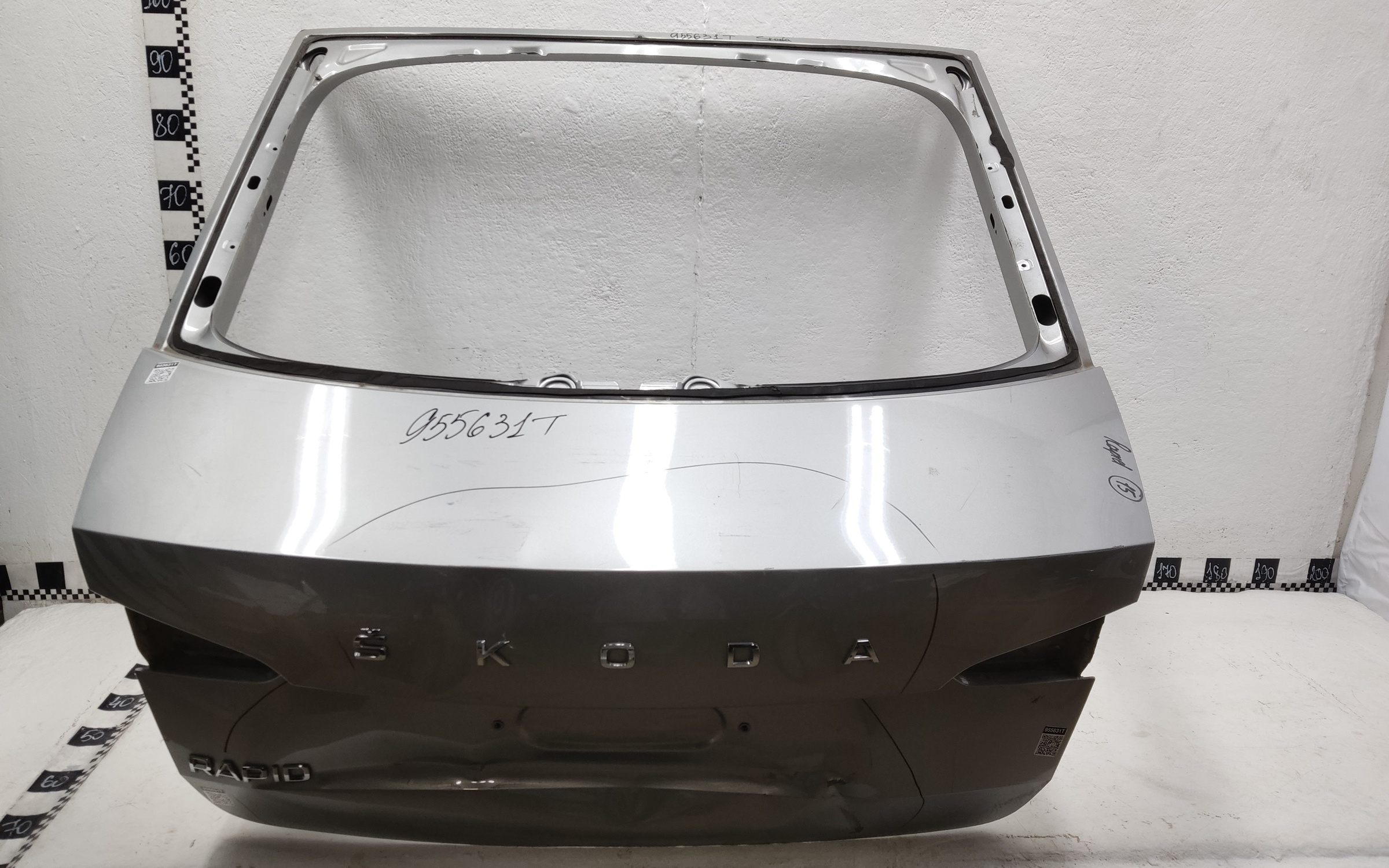 Крышка багажника Skoda Rapid 2
