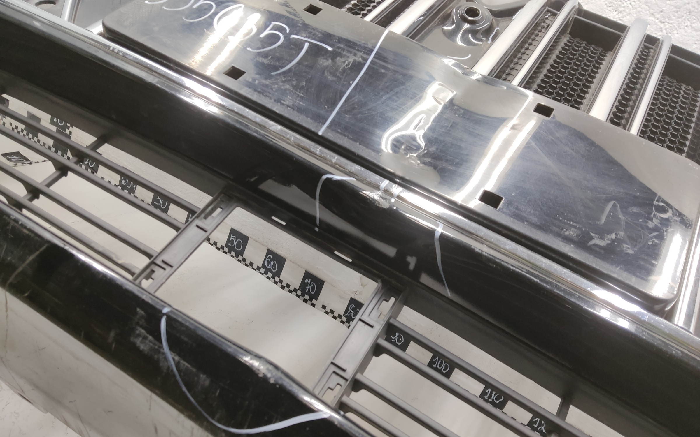 Бампер передний Voyah Dream 1