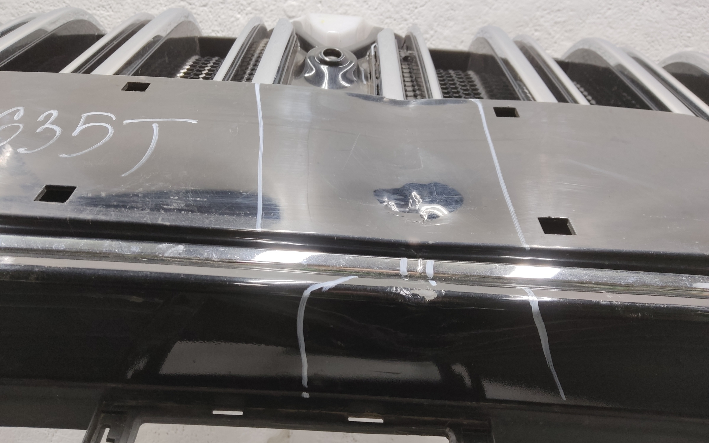 Бампер передний Voyah Dream 1