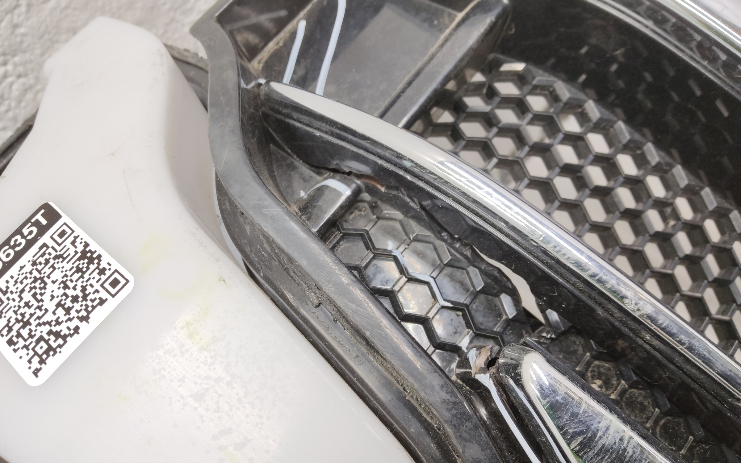 Бампер передний Voyah Dream 1