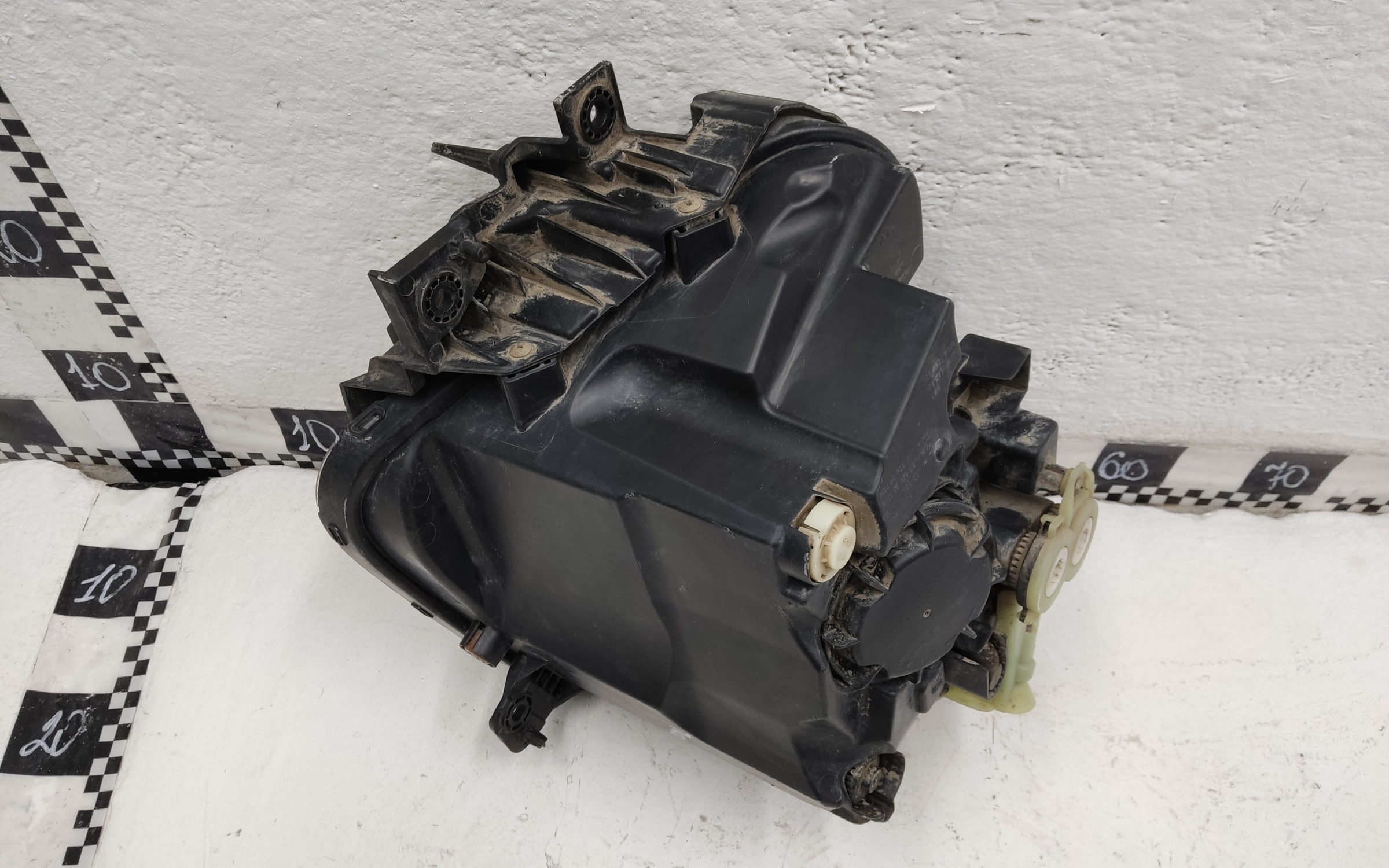 Фара передняя левая Hyundai Tucson 4 LED