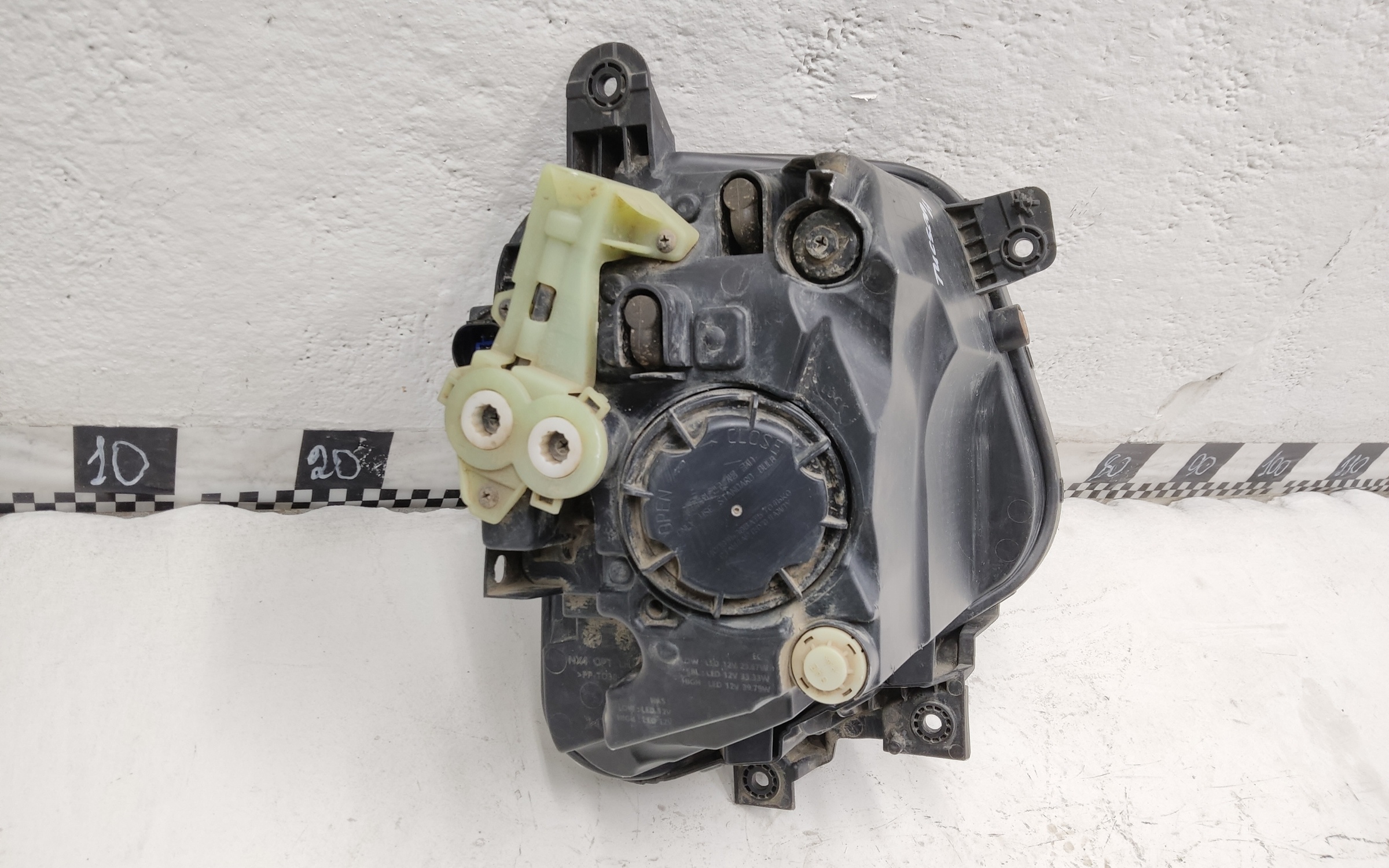 Фара передняя левая Hyundai Tucson 4 LED