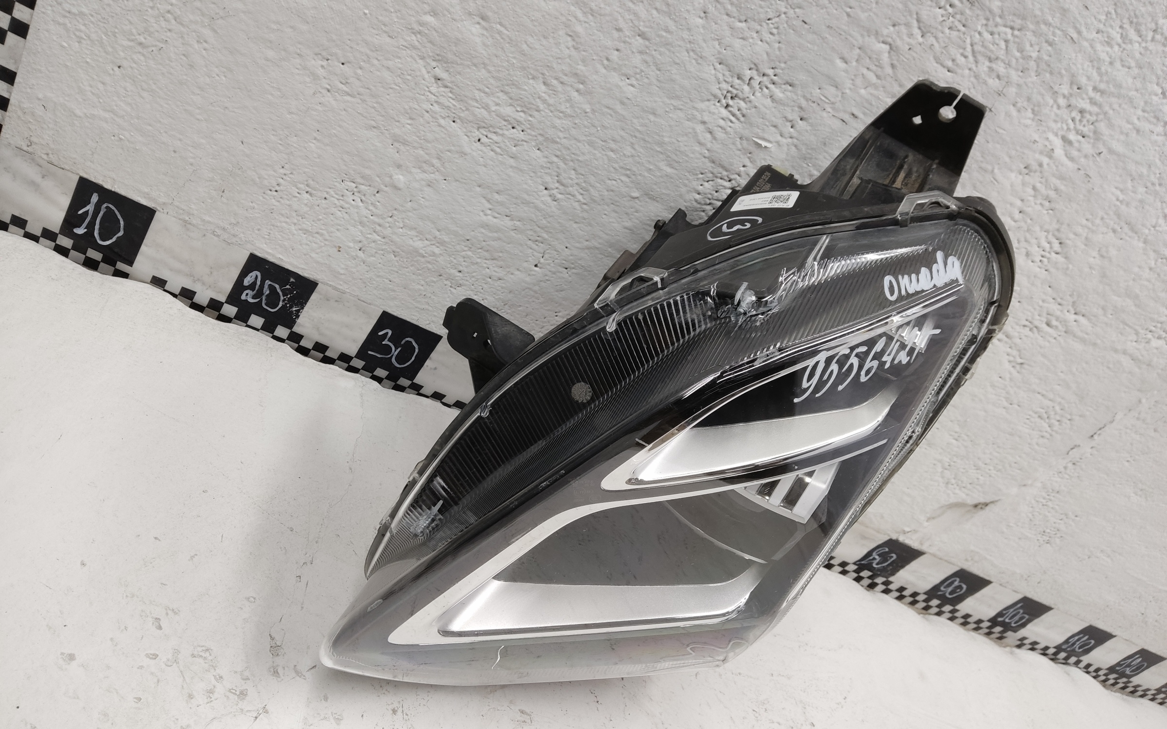 Фара передняя левая Omoda C5 LED с ПТФ