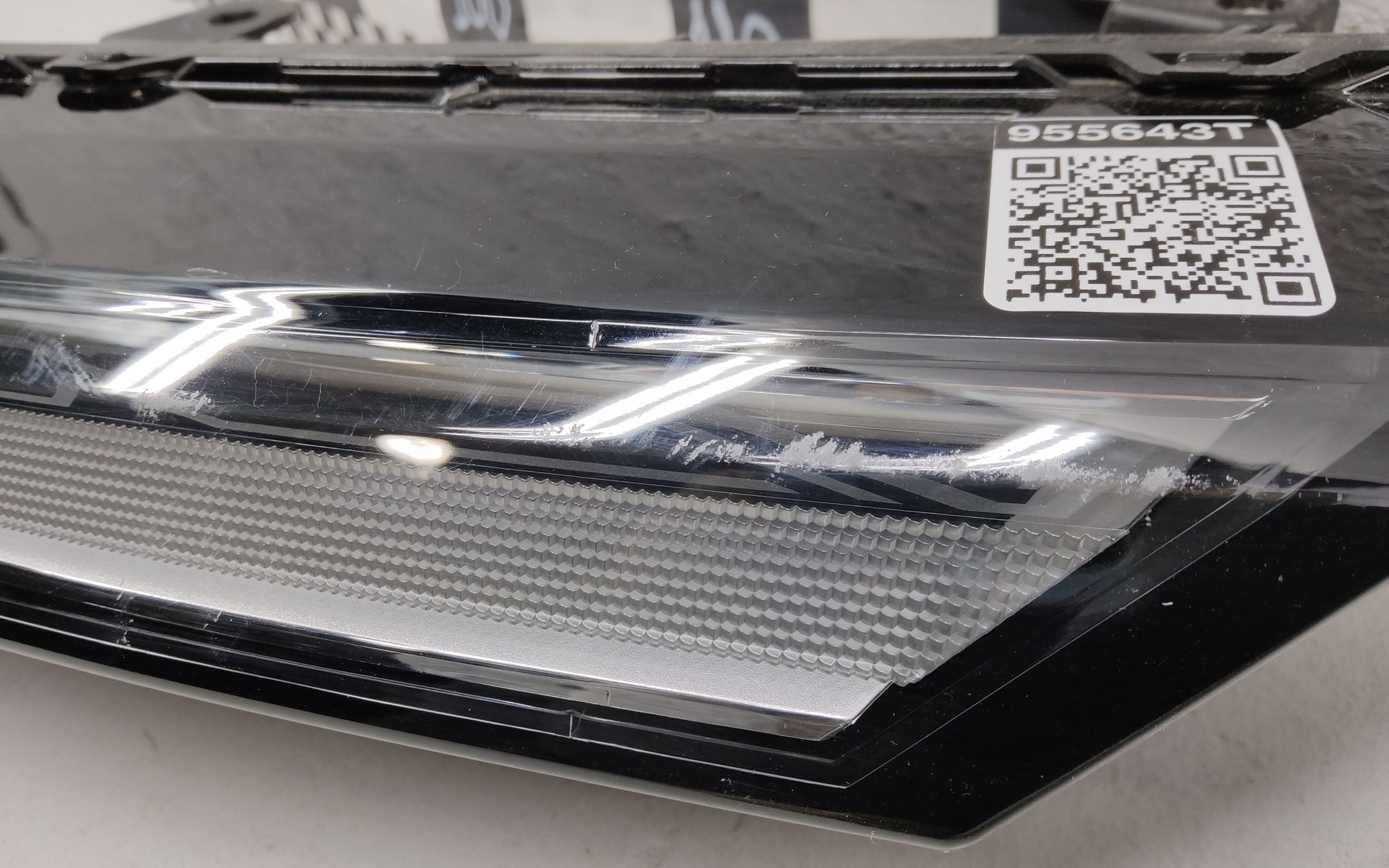 ДХО передний центральный Haval F7 2 LED
