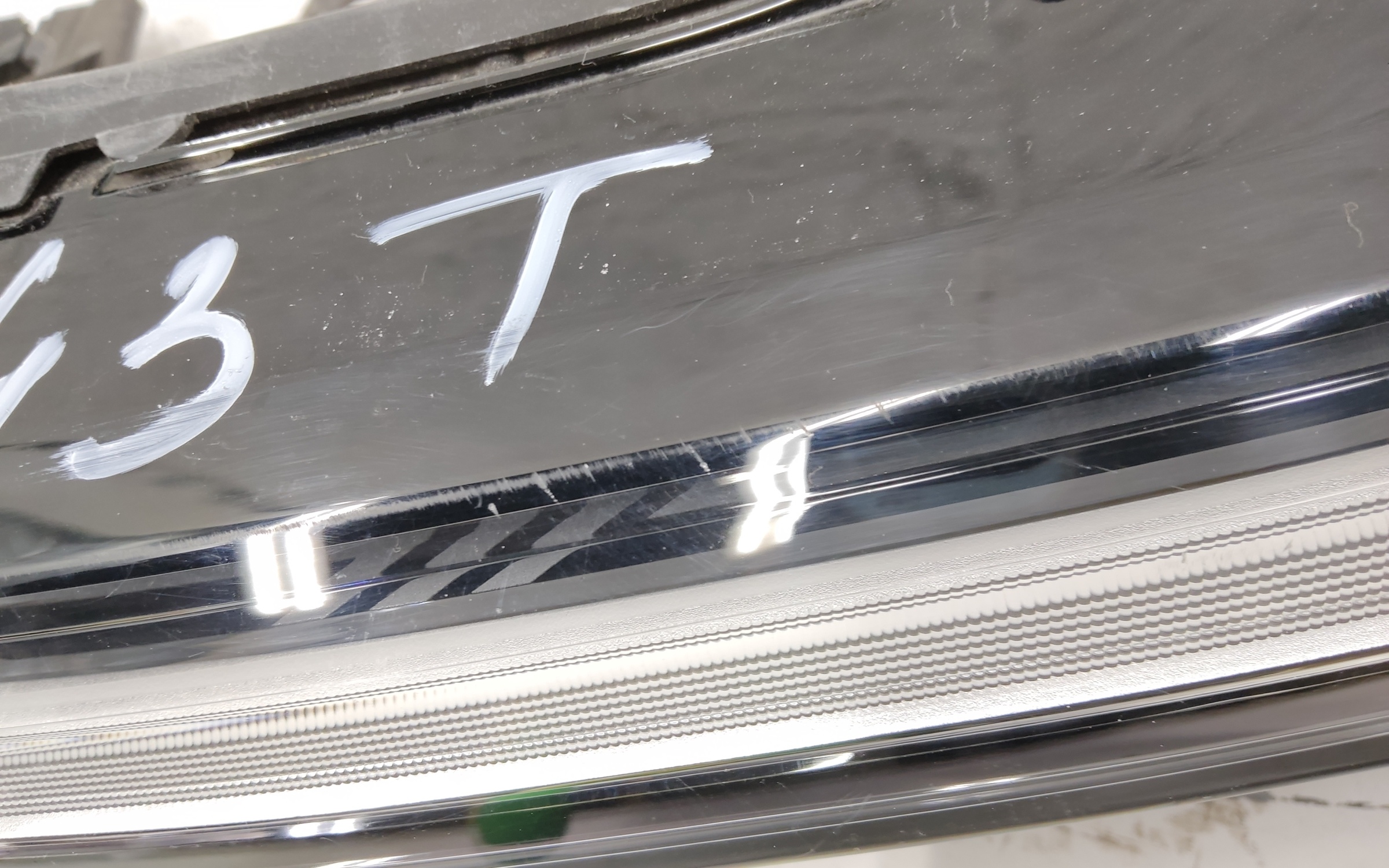 ДХО передний центральный Haval F7 2 LED