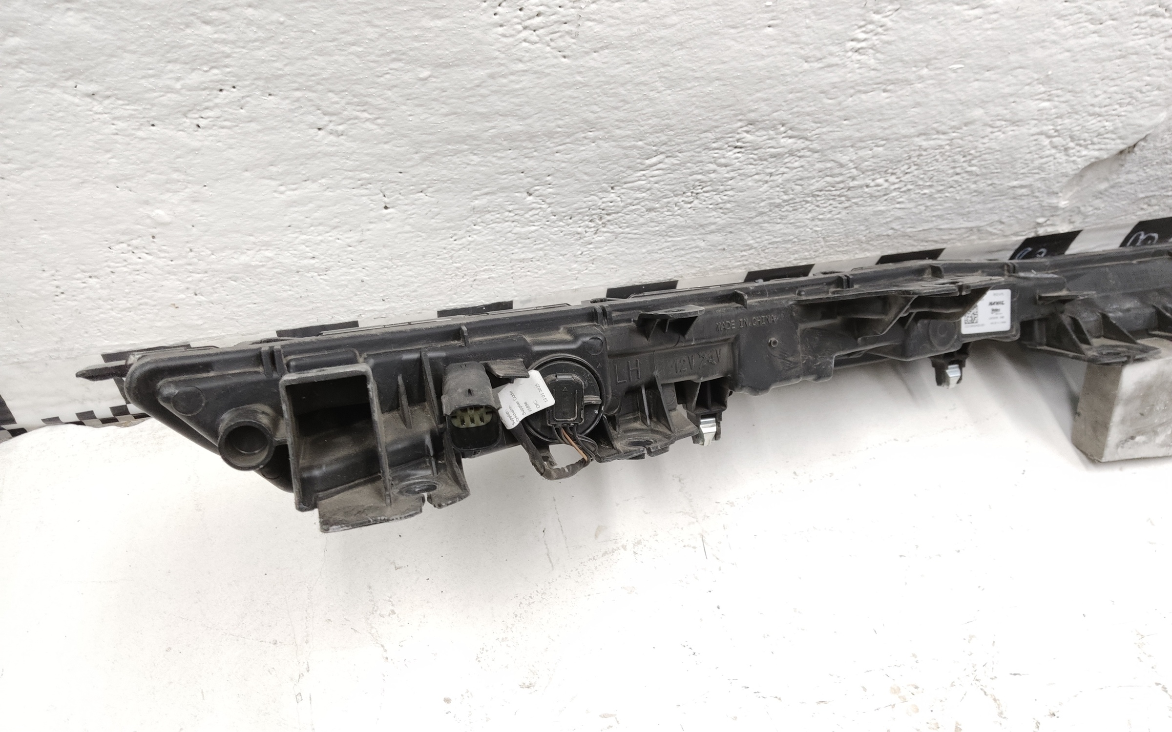 ДХО передний центральный Haval F7 2 LED