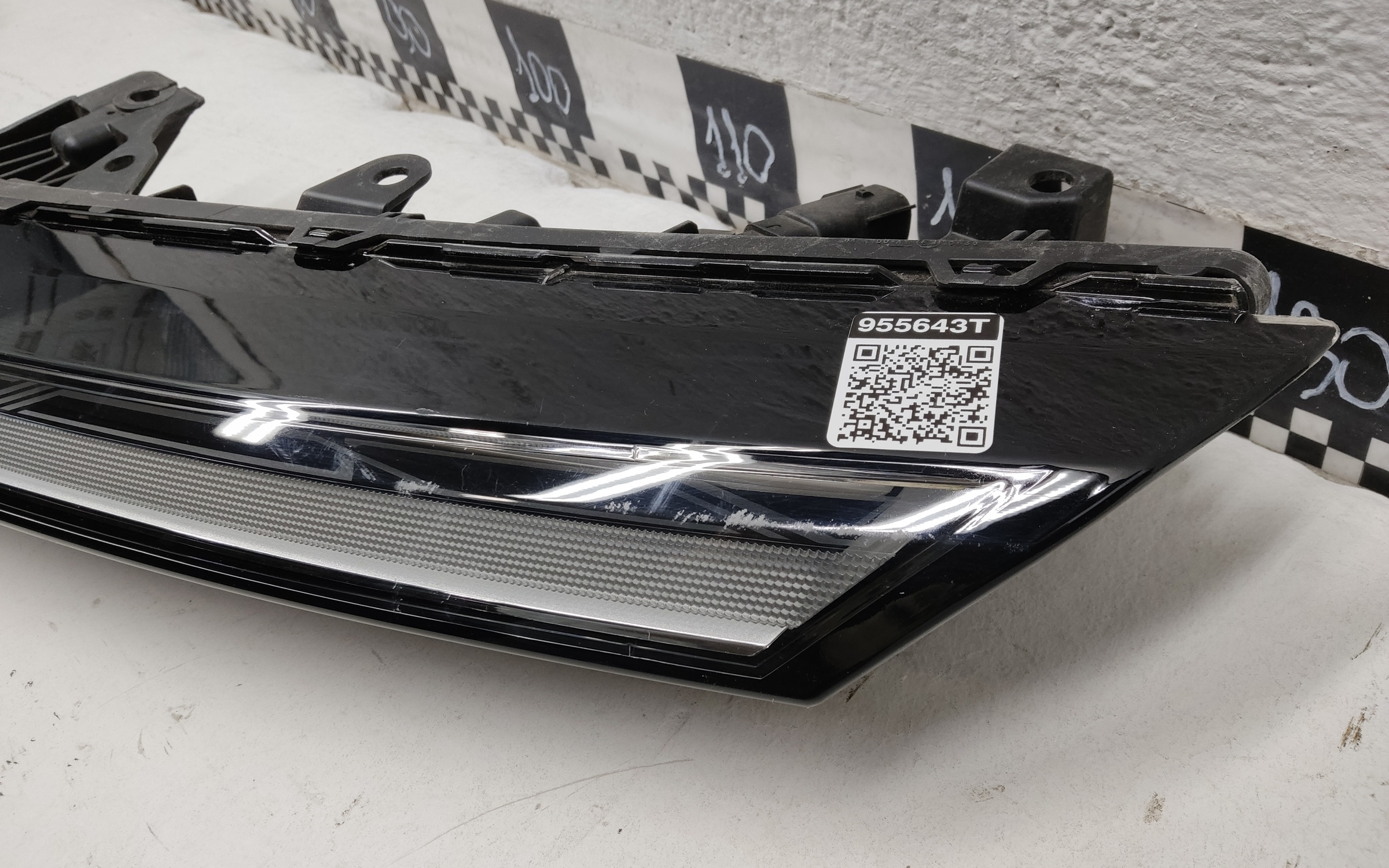 ДХО передний центральный Haval F7 2 LED