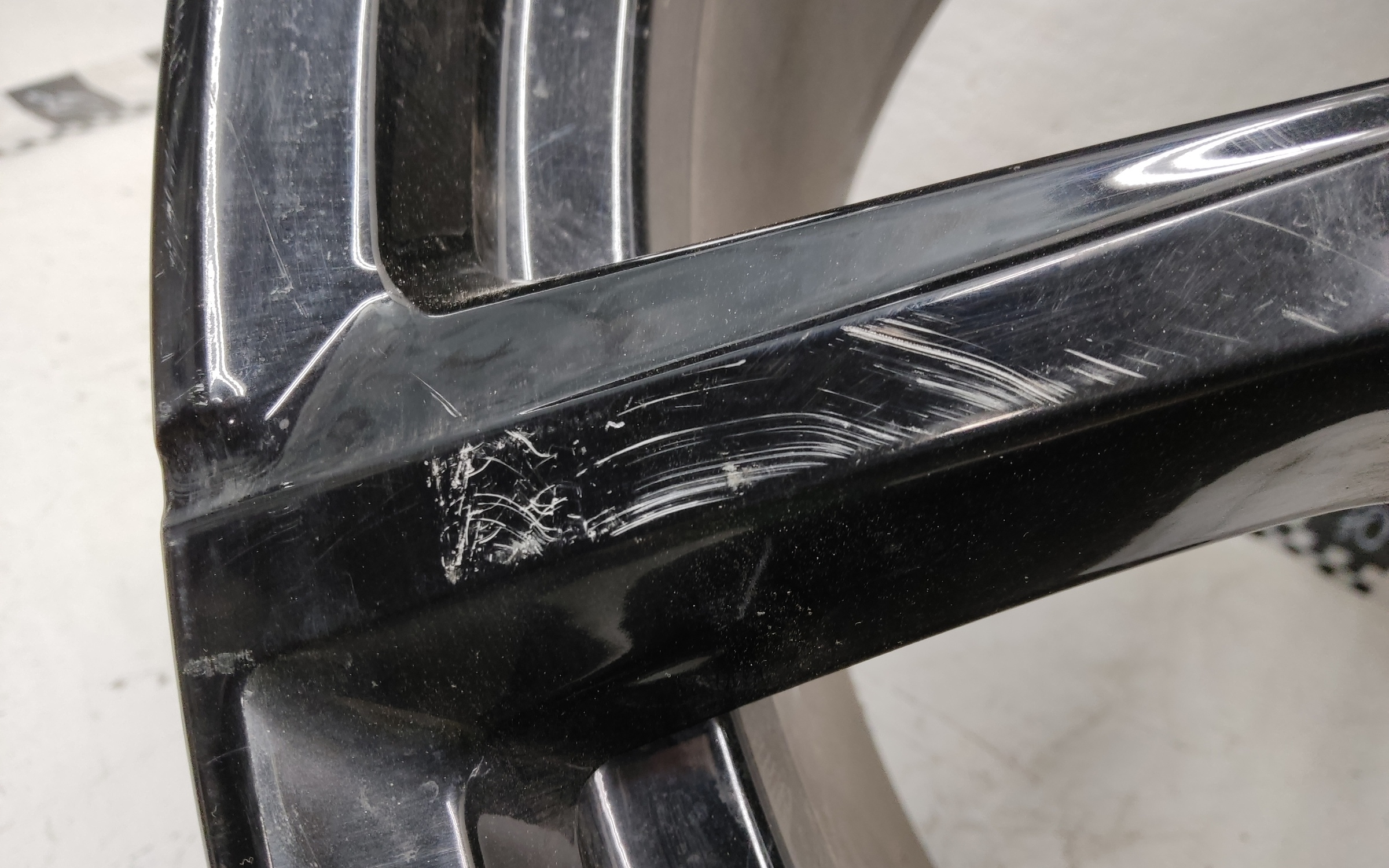 Диск колеса литой передний BMW X7 G07 Restail R22