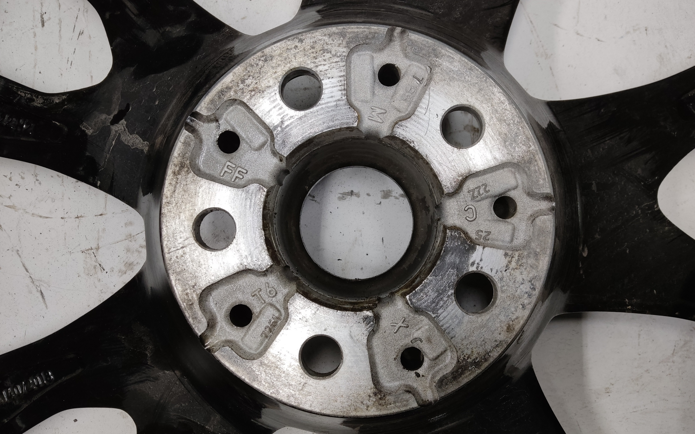 Диск колеса литой передний BMW X7 G07 Restail R22