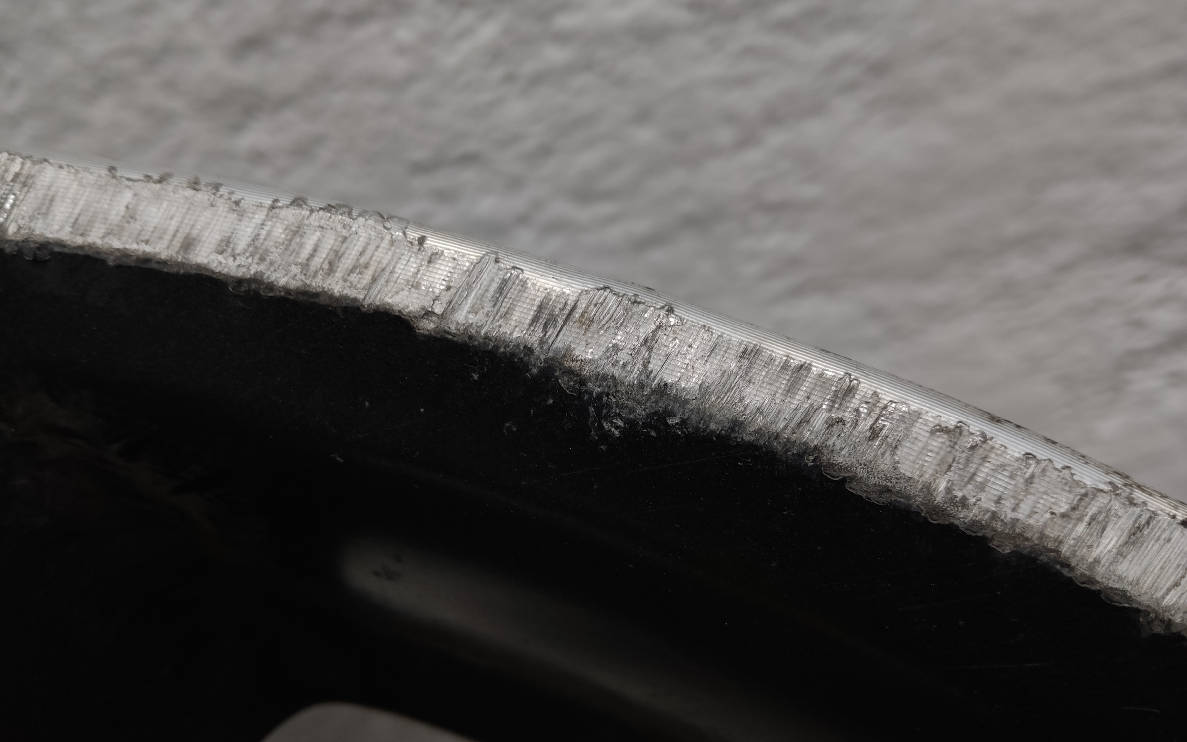 Диск колеса литой Geely Tugella R20 серый