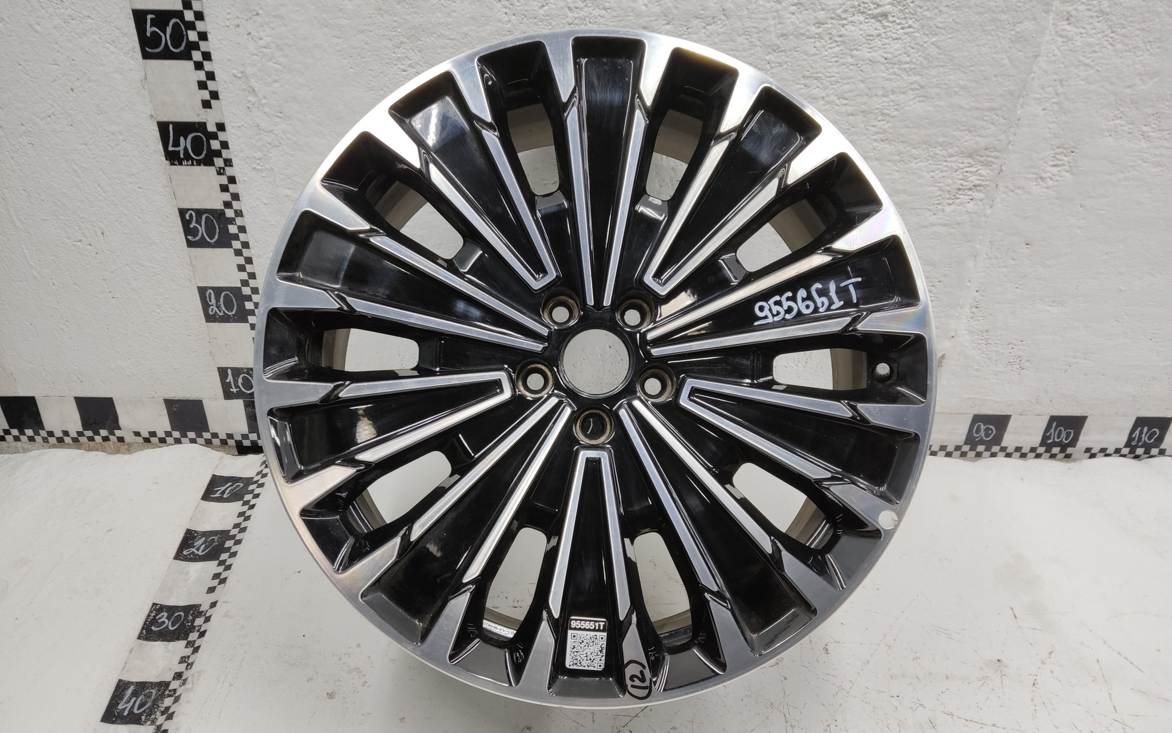 Диск колеса литой Exeed VX R20