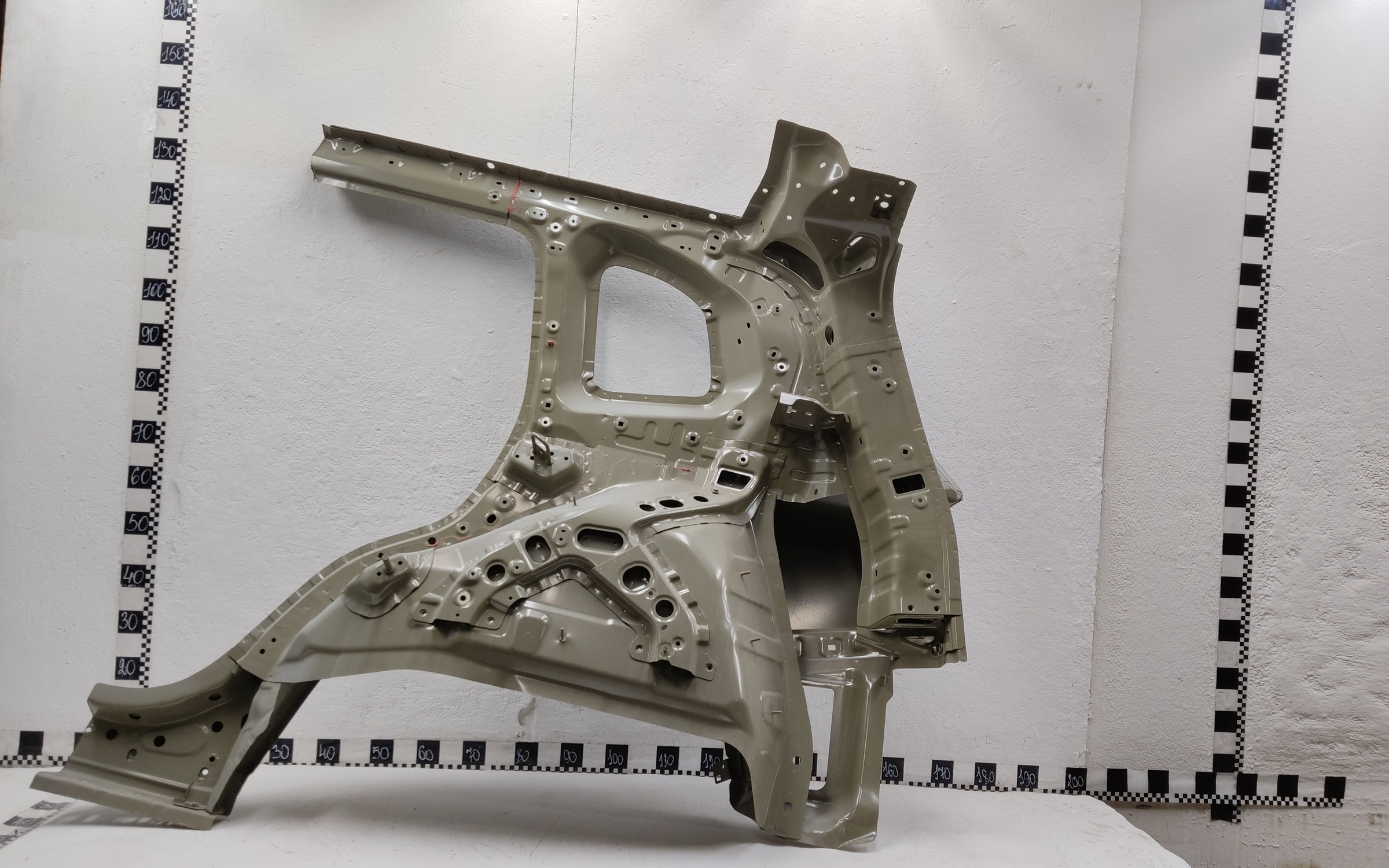 Панель кузова боковая правая Haval Dargo