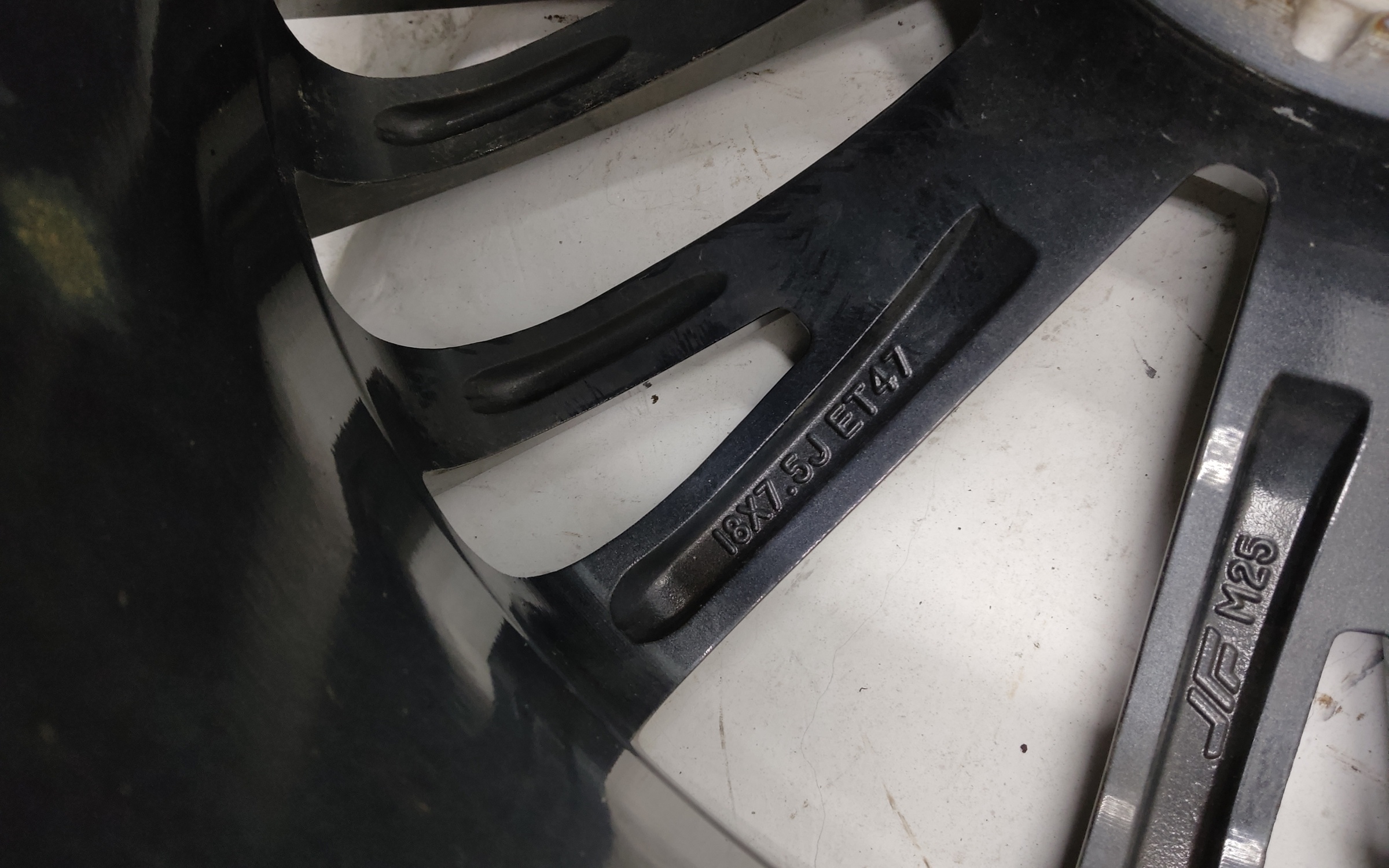 Диск колеса литой Chery Tiggo 8 Pro R18