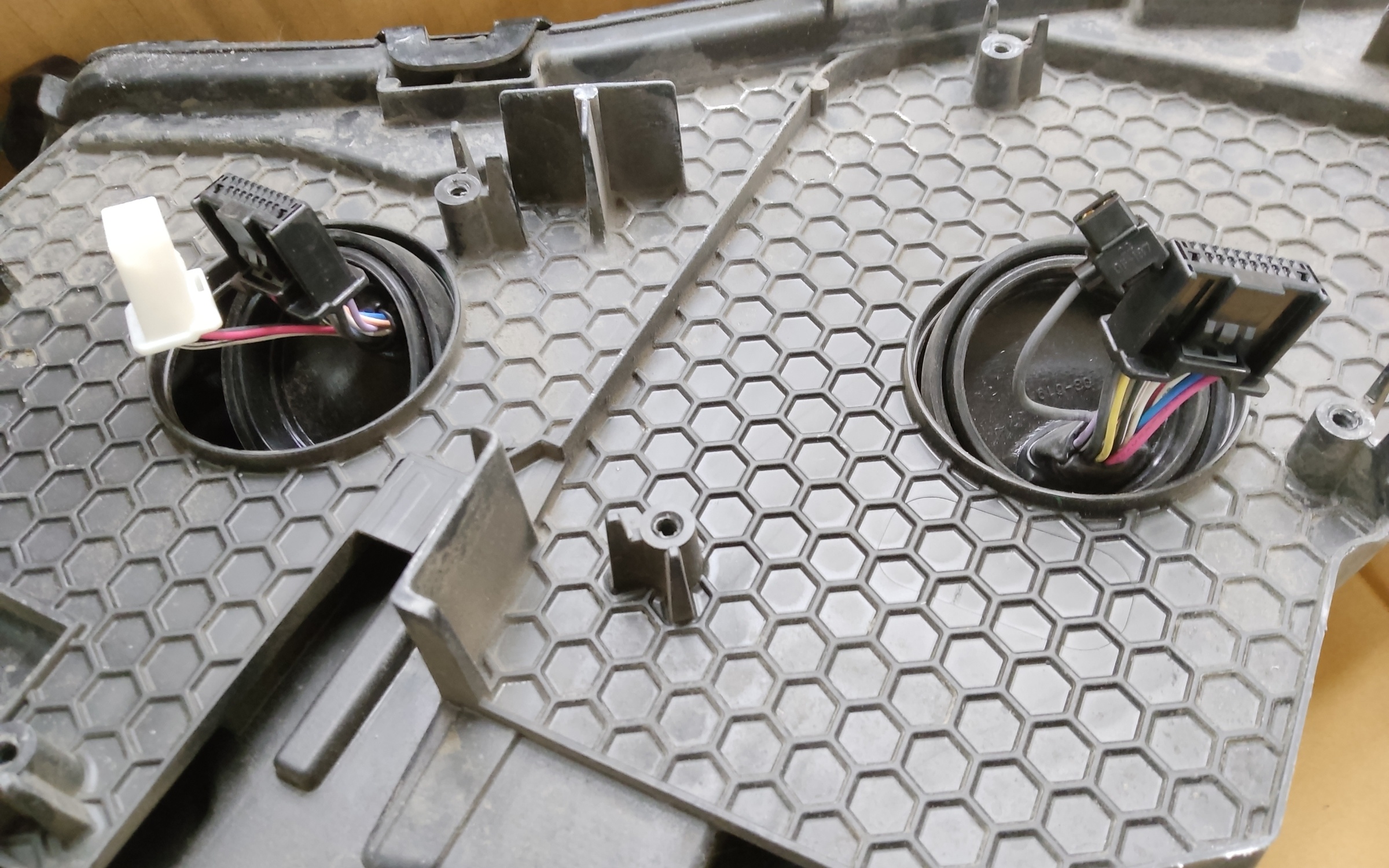 Фара передняя правая Lexus RX 4 LED с ДХО под 2 блока