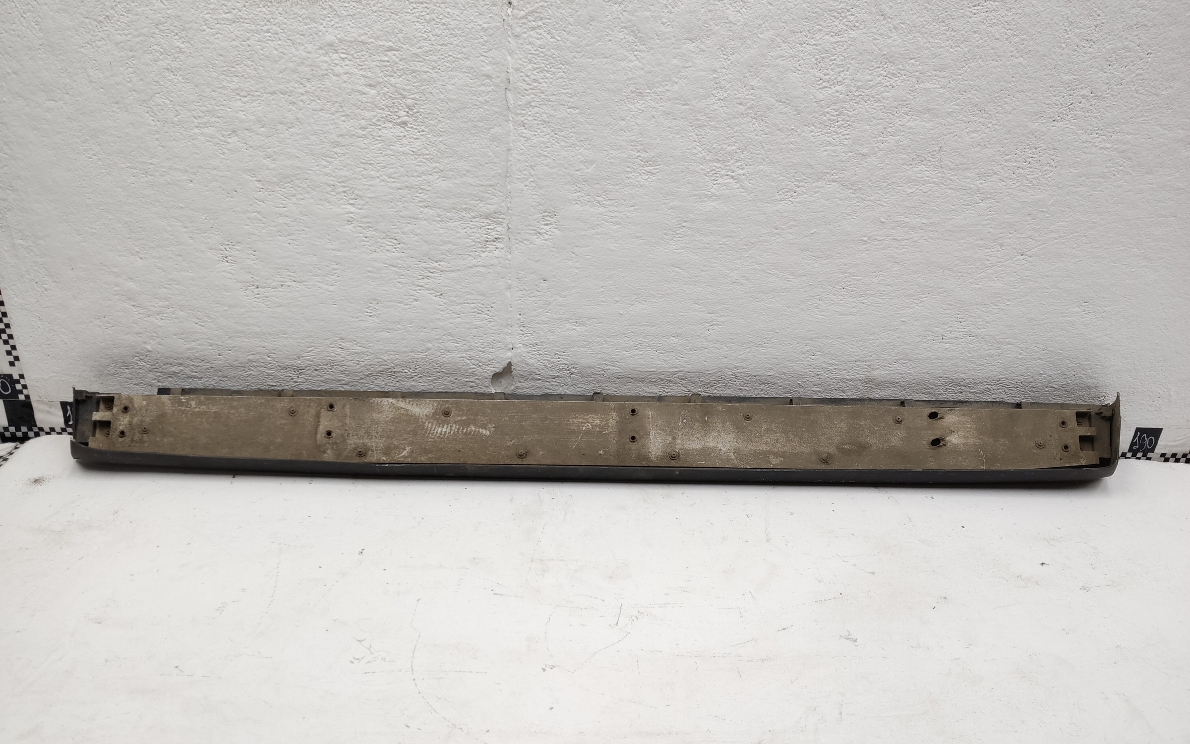 Подножка порога правого Tank 300