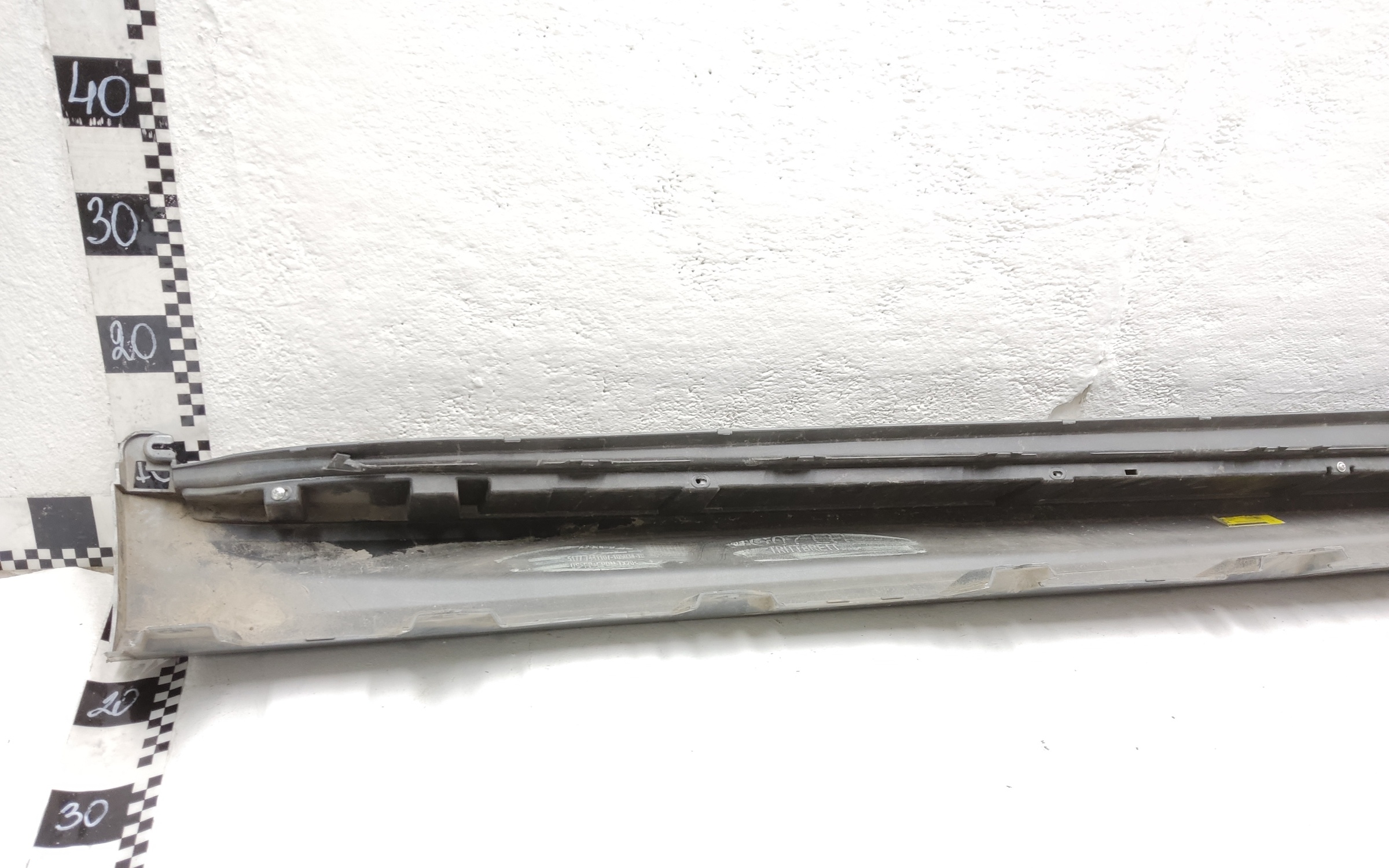 Накладка порога левого BMW X7 G07