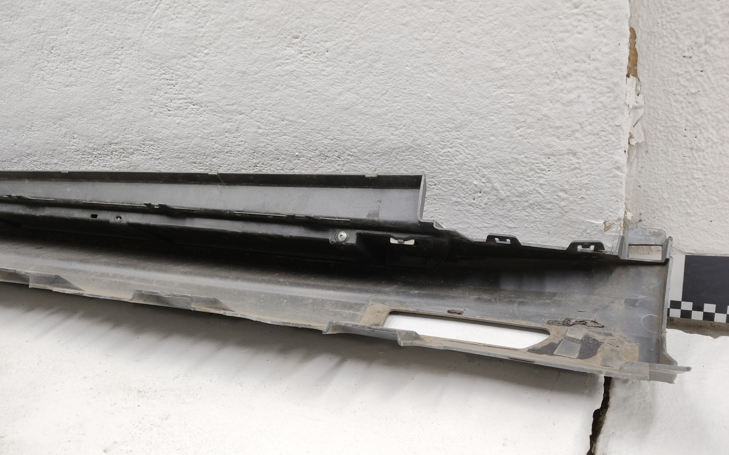 Накладка порога левого BMW X7 G07