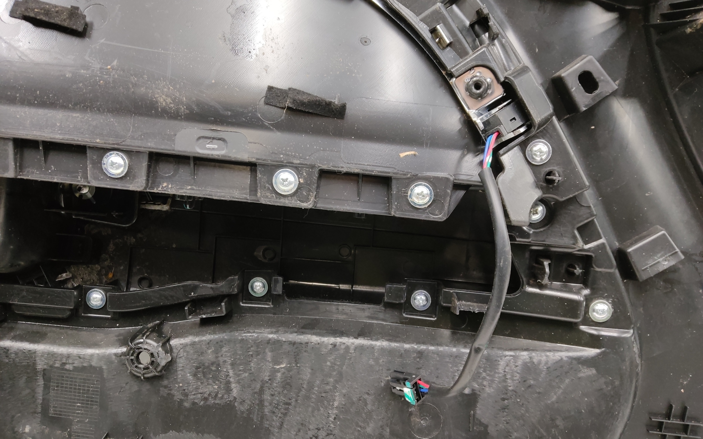 Обшивка двери передней правой Tank 300