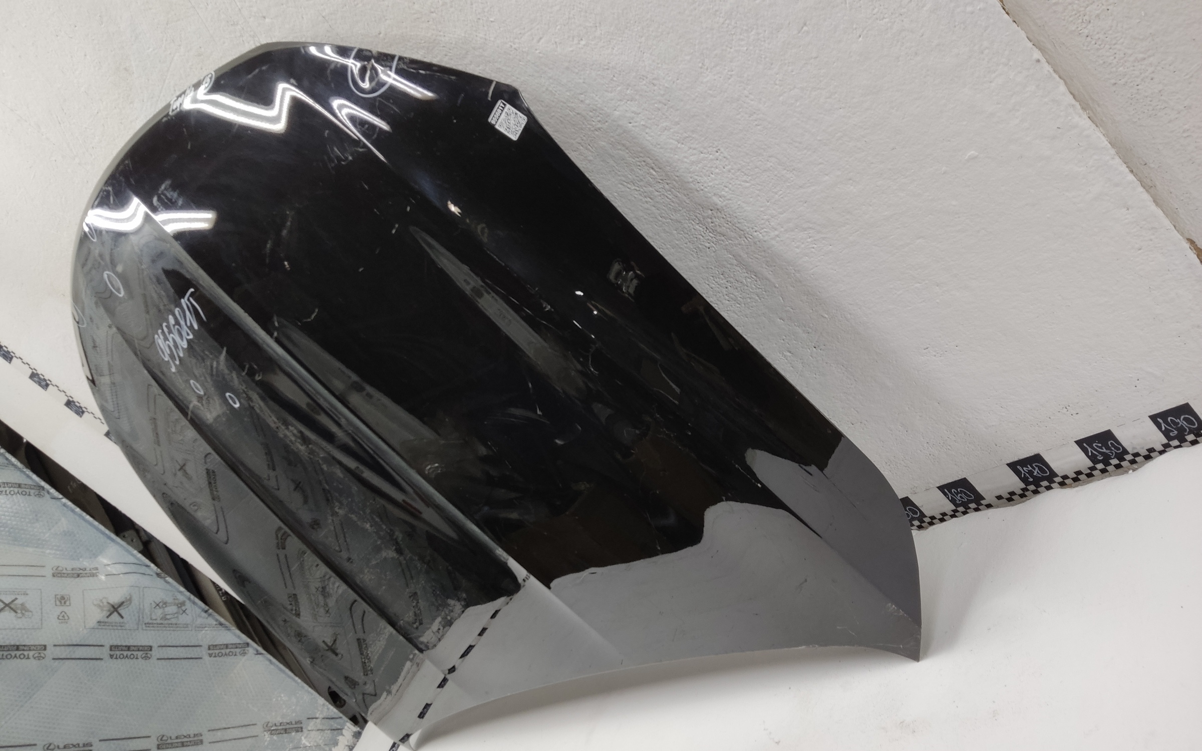 Капот Geely Tugella