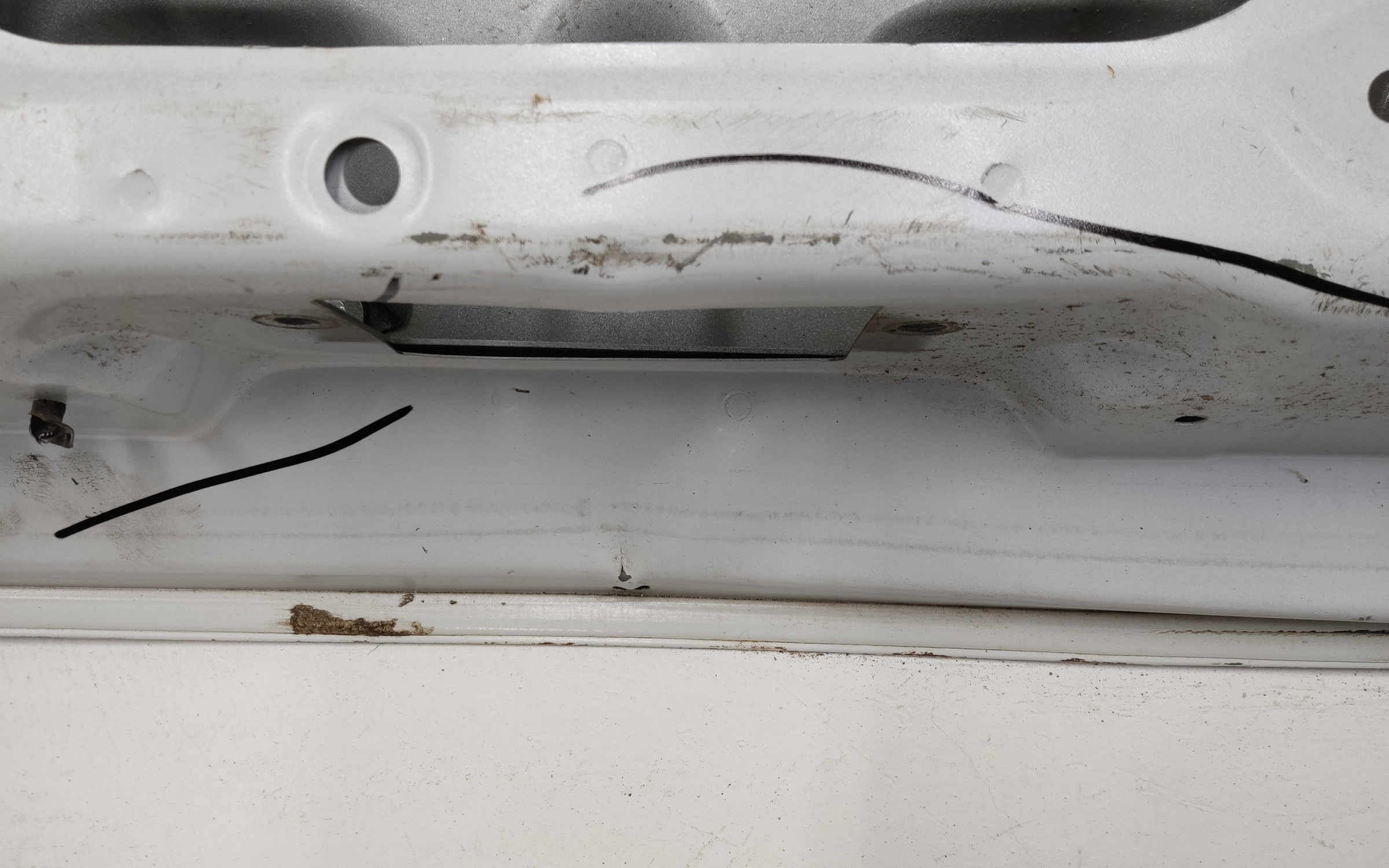 Крышка багажника KIA Sportage 4