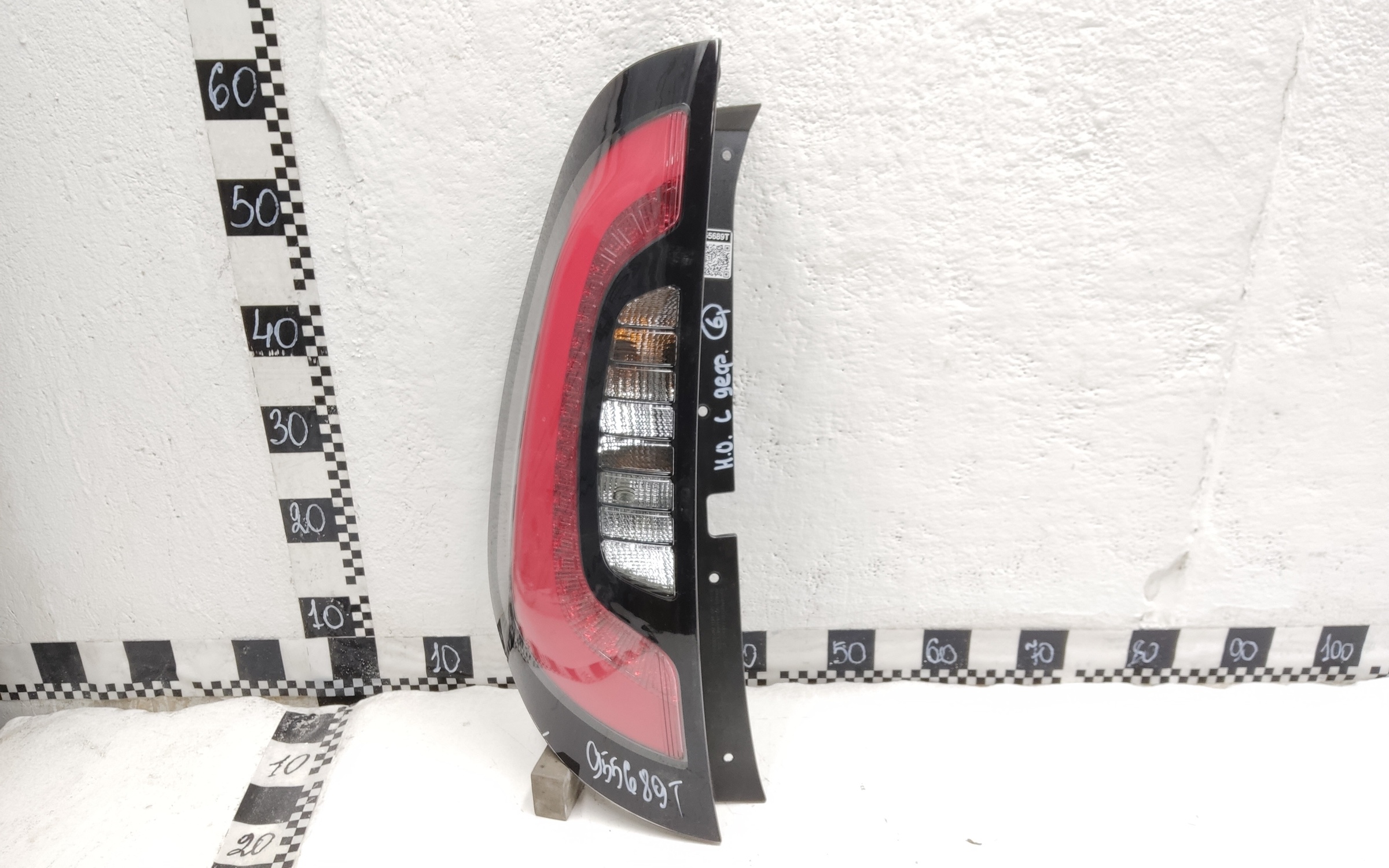 Фонарь задний левый Kia Soul 2 LED