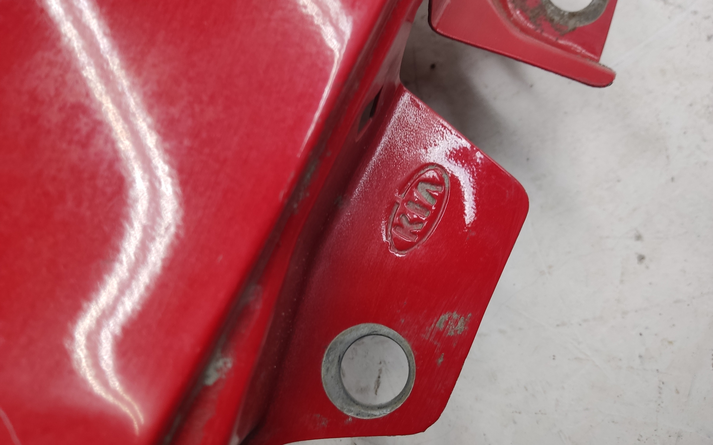 Крыло переднее правое Kia Picanto 3 под повторитель