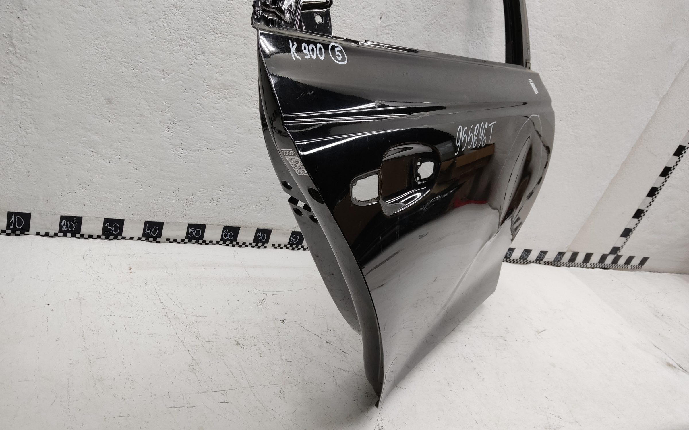 Дверь задняя правая Kia K900 2