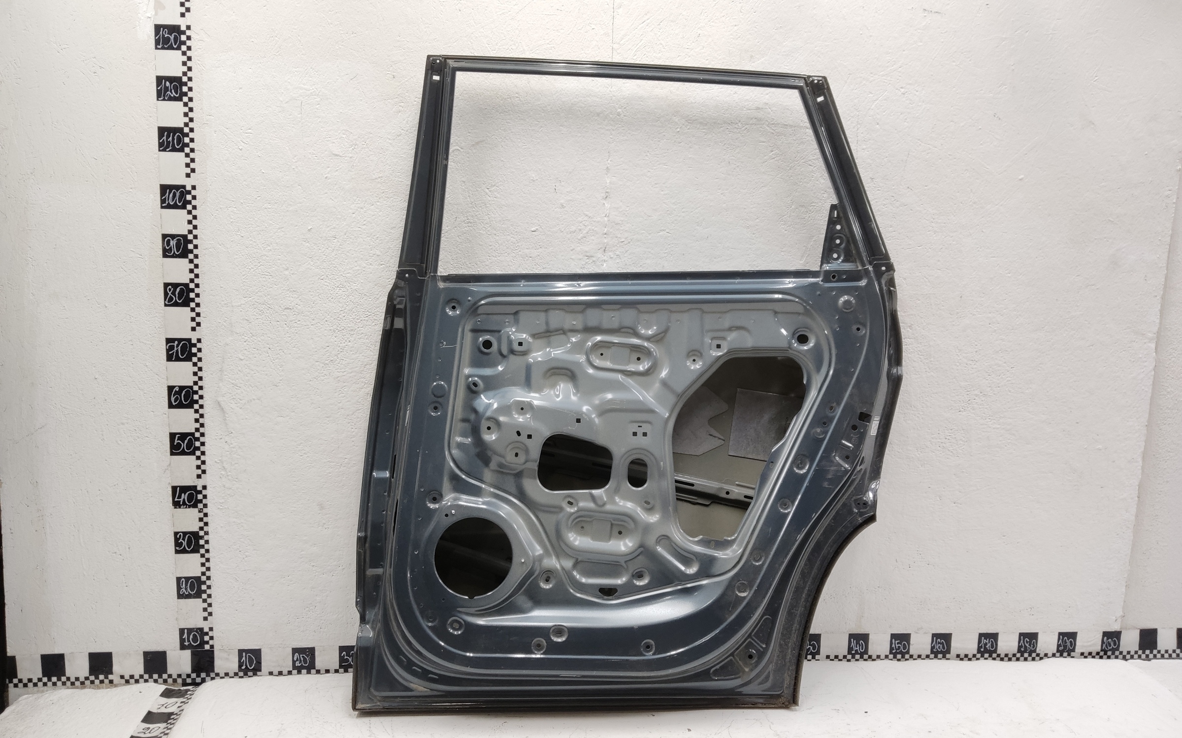 Дверь задняя правая Geely Okavango Restail