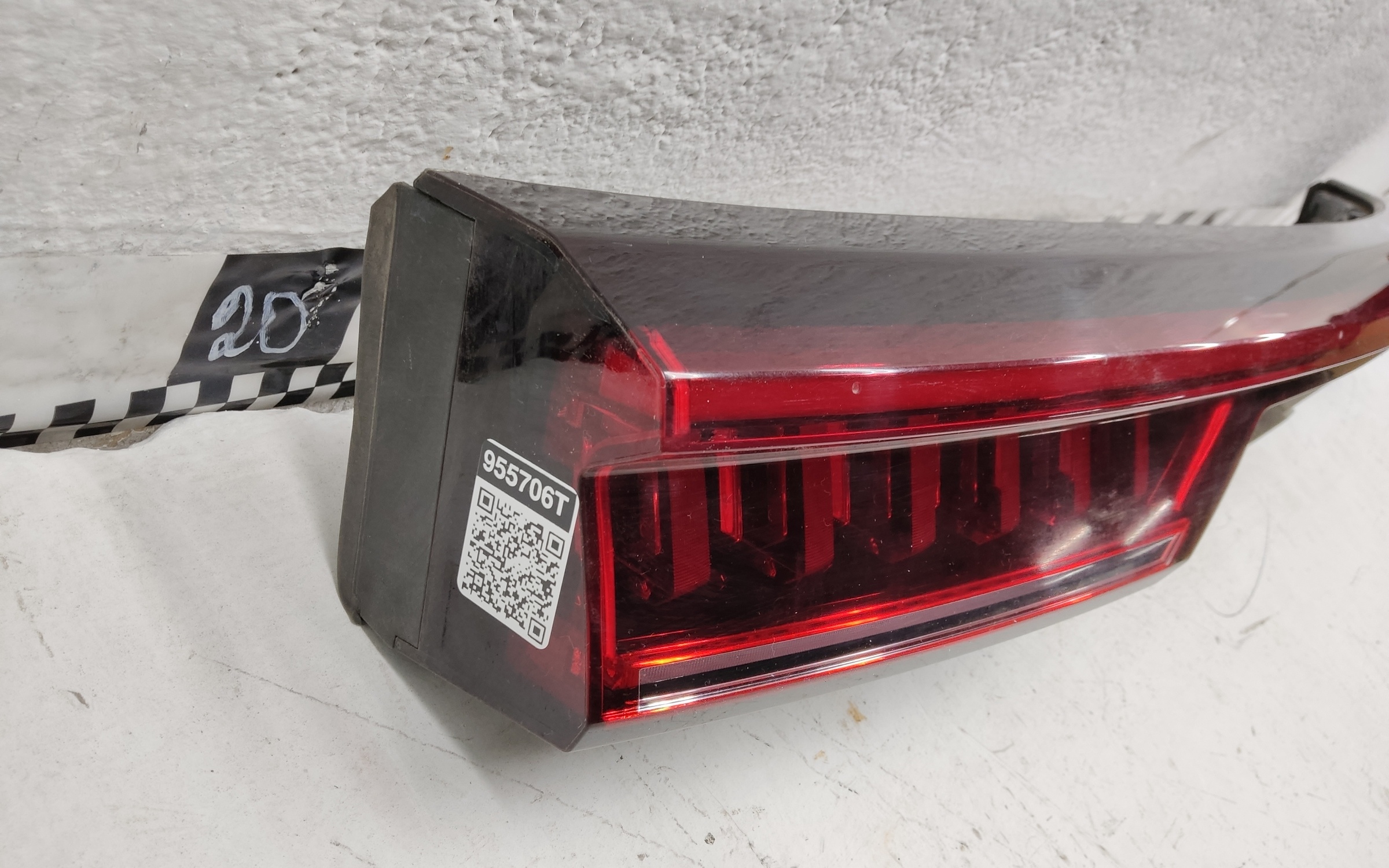 Фонарь задний центральный Jetour X70 Plus Restail LED