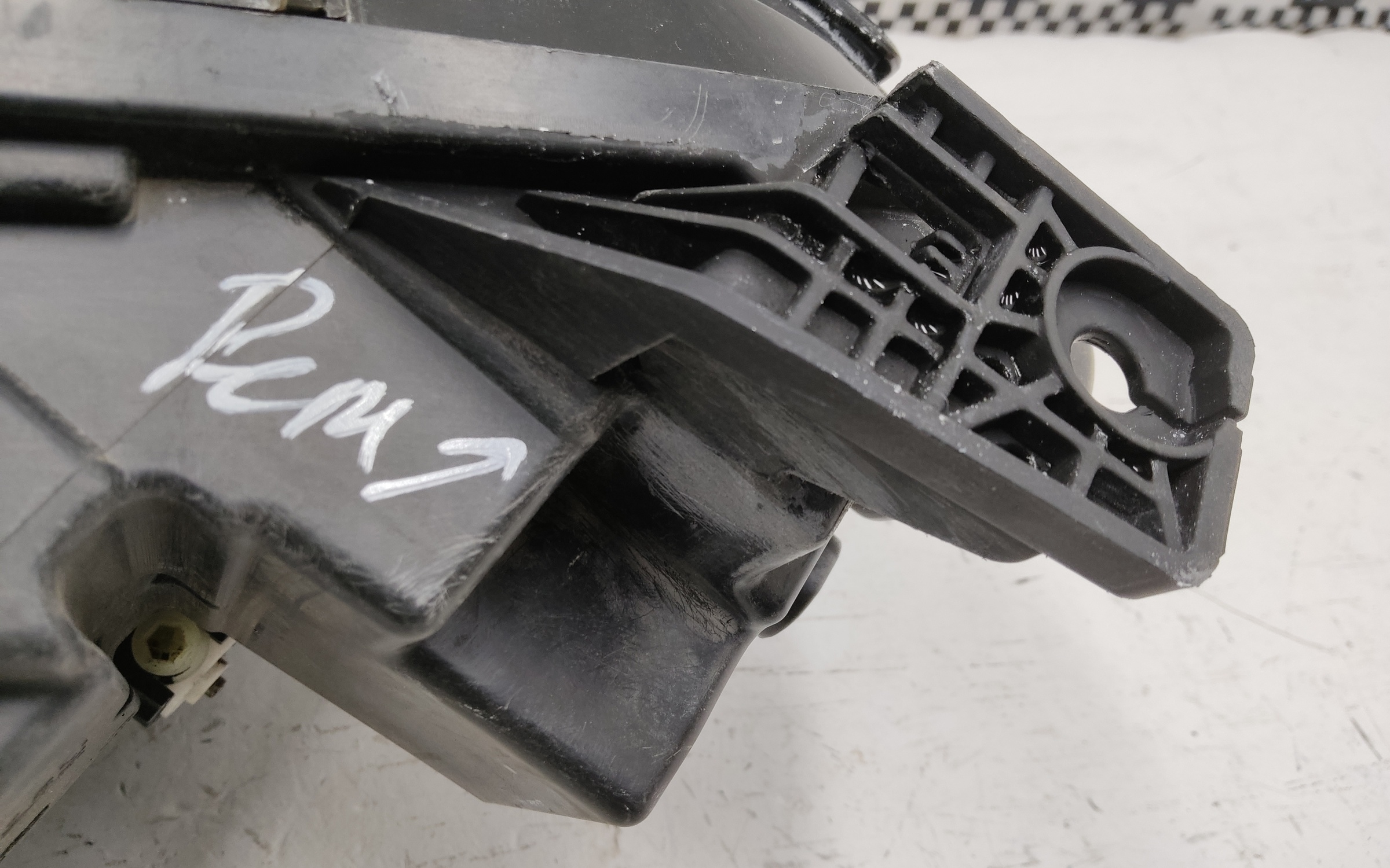 Фара передняя правая Geely Tugella Restail Full LED