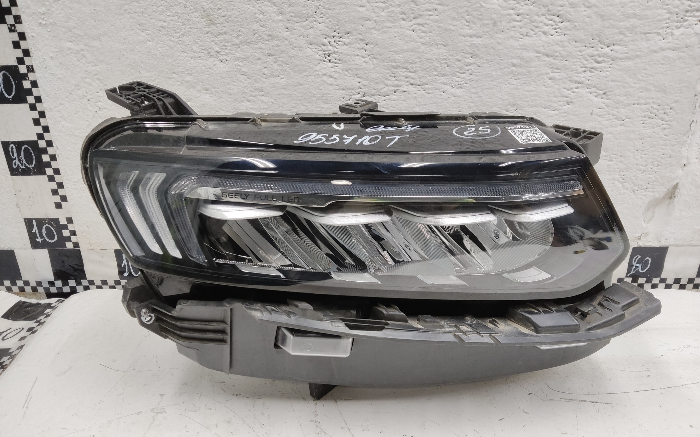 Фара передняя правая Geely Tugella Restail Full LED