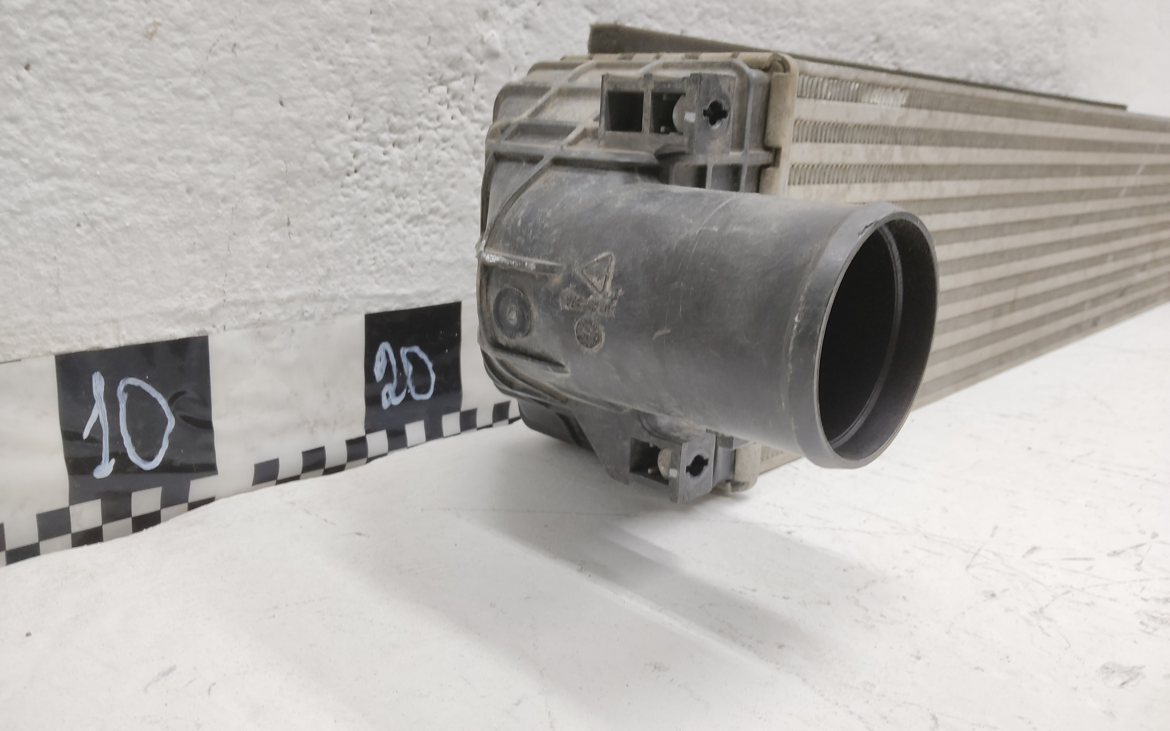 Радиатор турбины " интеркулер " Geely Coolray