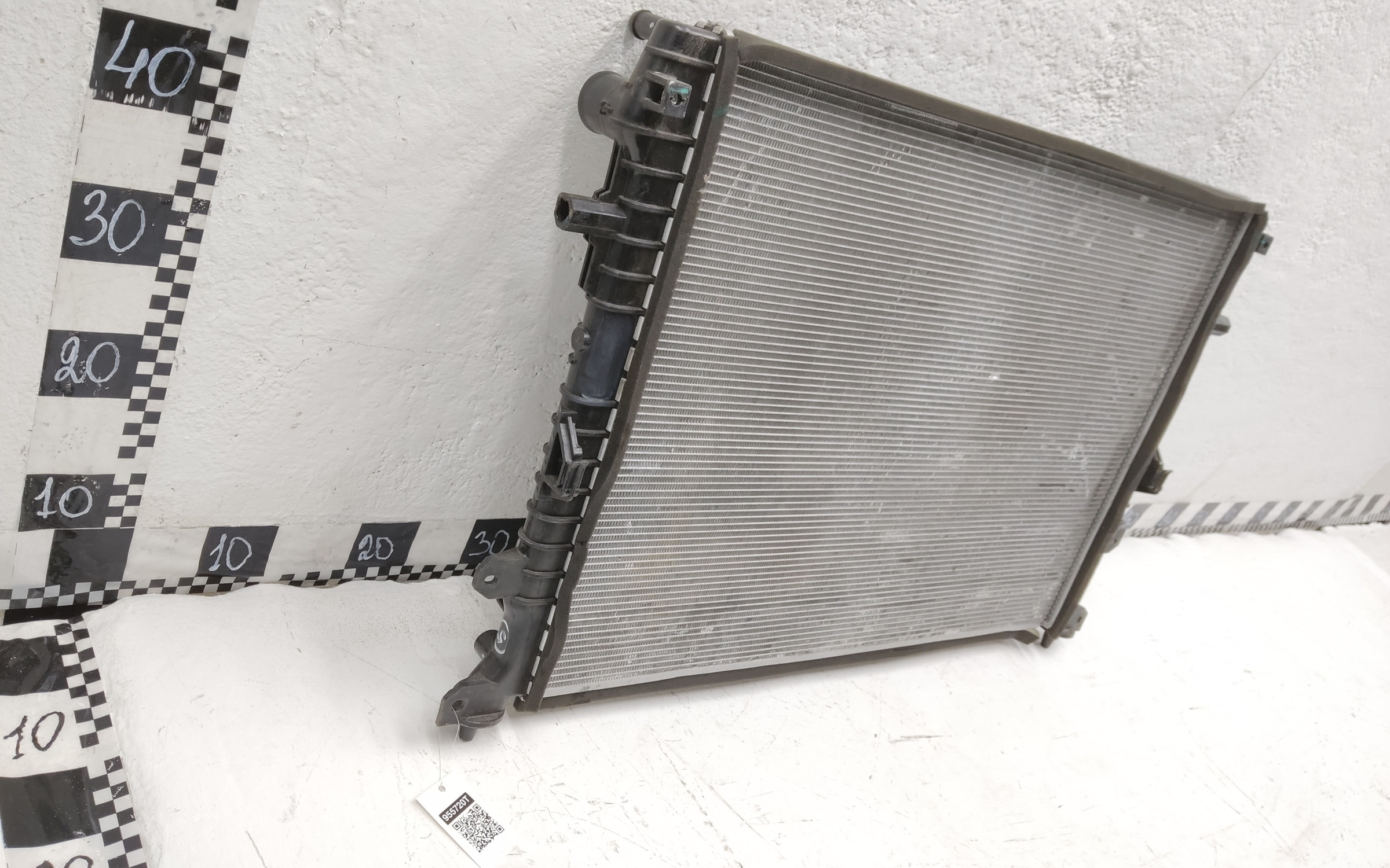 Радиатор охлаждения двигателя Geely Coolray